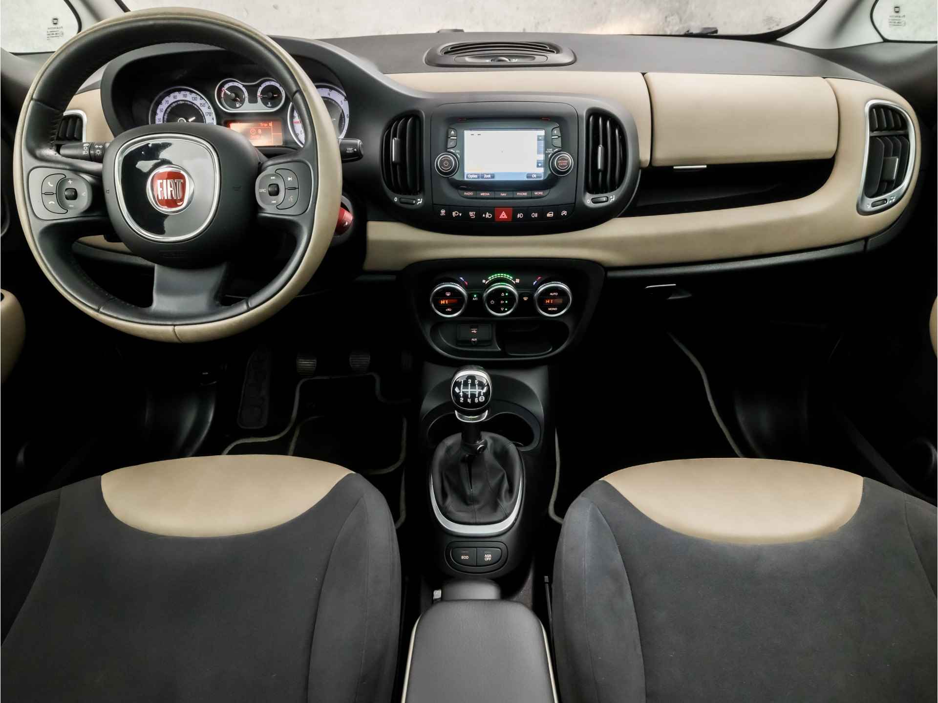 Fiat 500L 0.9 TwinAir Luxury (PANORAMADAK, NAVIGATIE, BLUETOOTH, CRUISE, CLIMATE, ELEK PAKKET, ARMSTEUN, SPORTSTOELEN, LM VELGEN, TREKHAAK, NIEUWE APK, NIEUWSTAAT) - 7/30