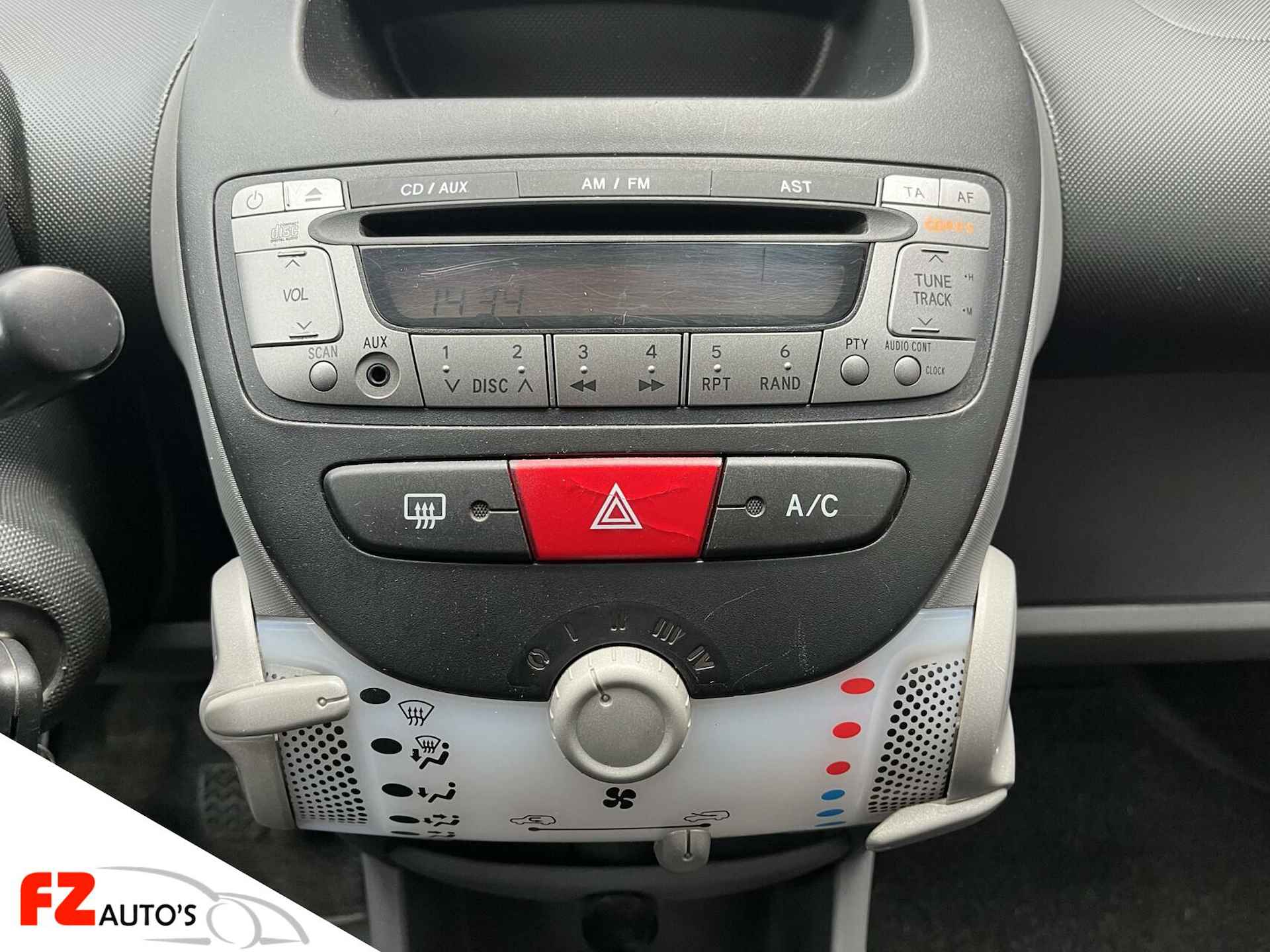 Toyota Aygo 1.0-12V Comfort | Metallic | Stadsauto | - 15/22
