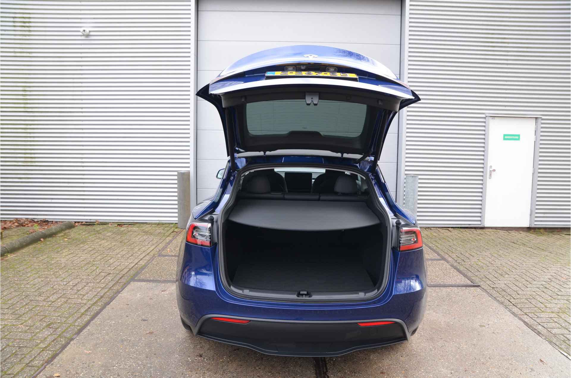 Tesla Model Y RWD 58 kWh LFP accu, dus 100% opladen, AutoPilot, MARGE - 32/34