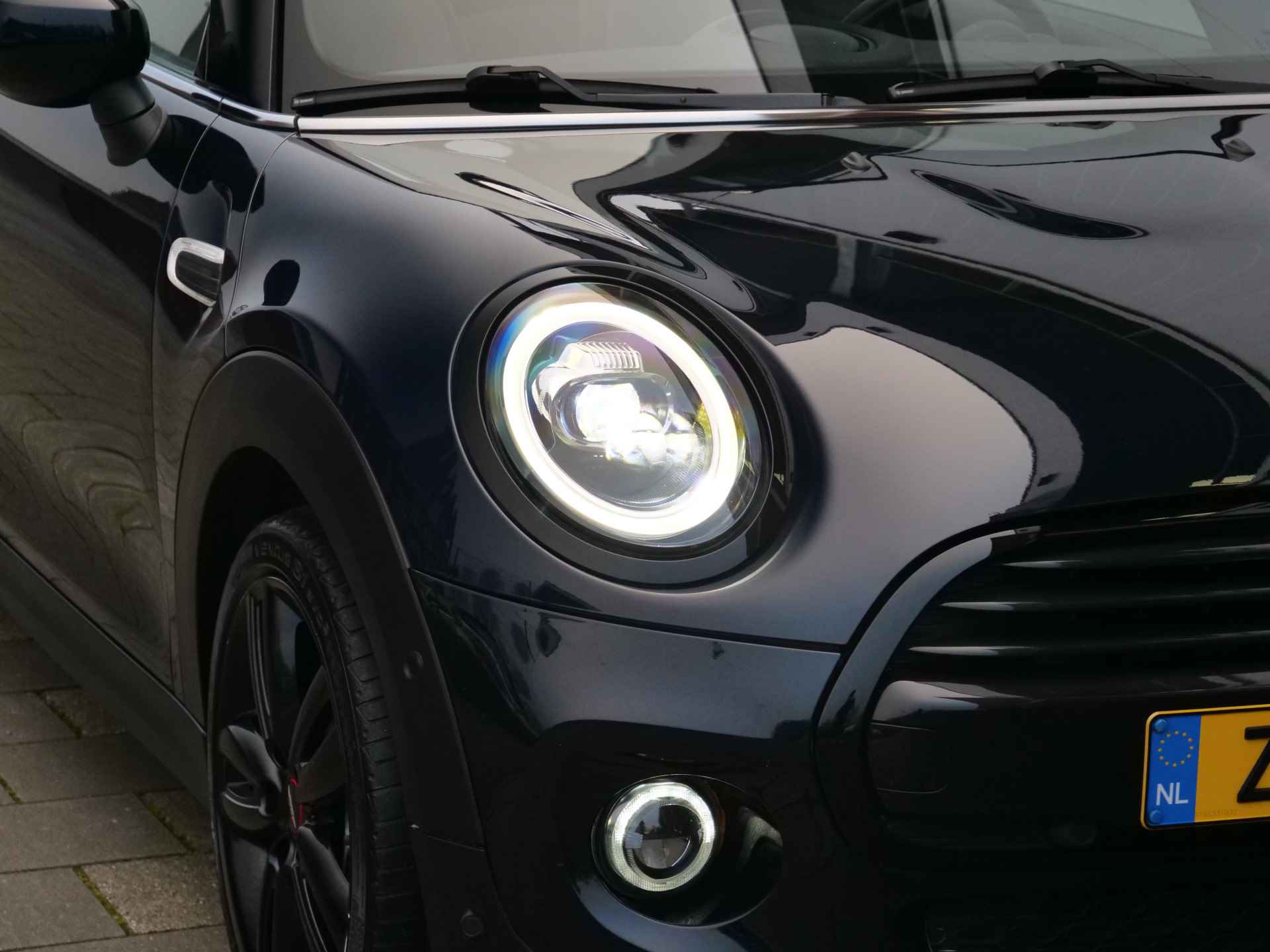 MINI Cabrio 1.5 Cooper Chili 136 Pk Automaat Navigatie / DAB / Apple Carplay / Parkeersensoren - 9/39