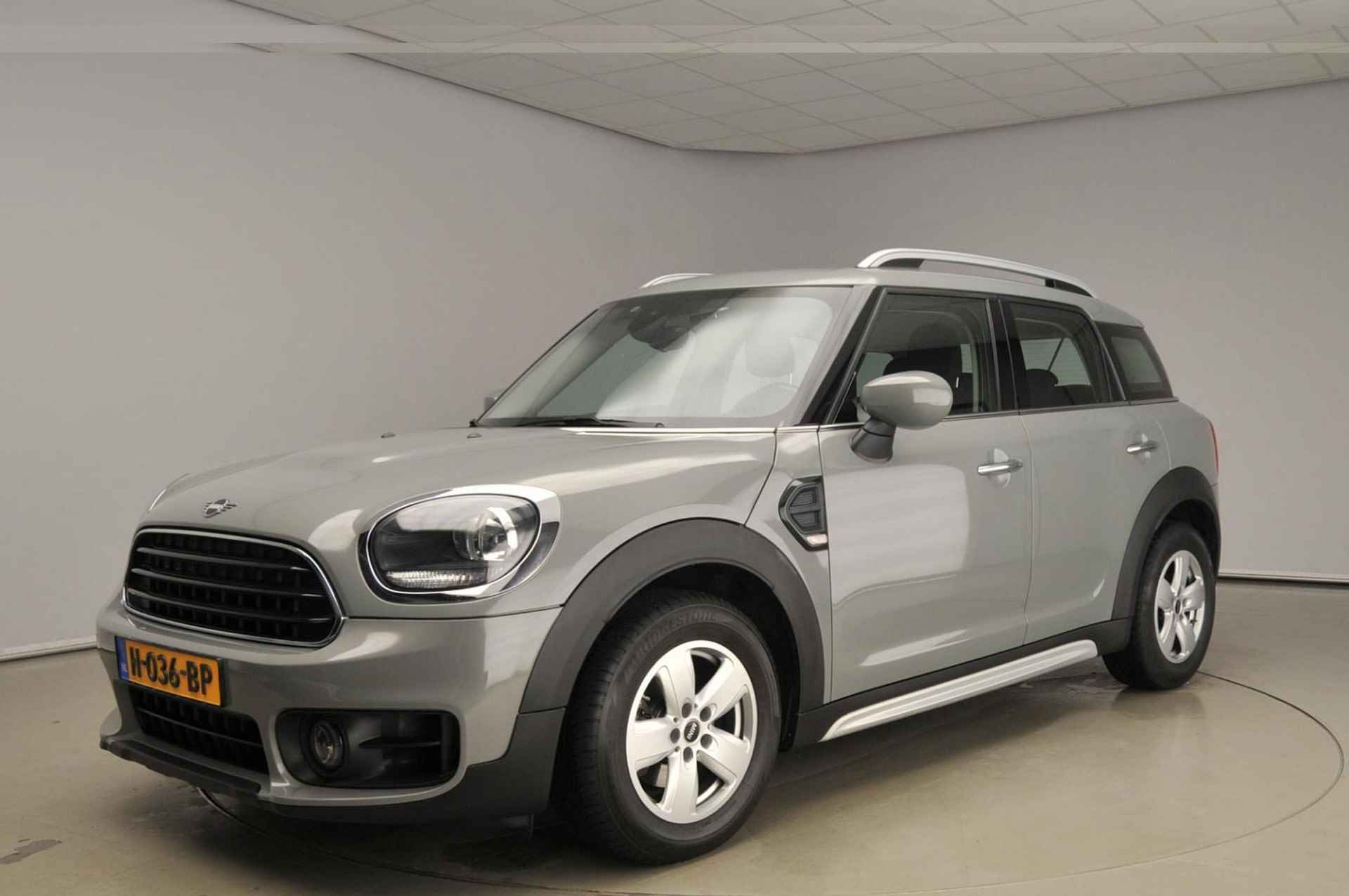 Mini Countryman One Automaat / Navigatie / Cruise / Climate / Apple Carplay / Alu wielen - 40/40