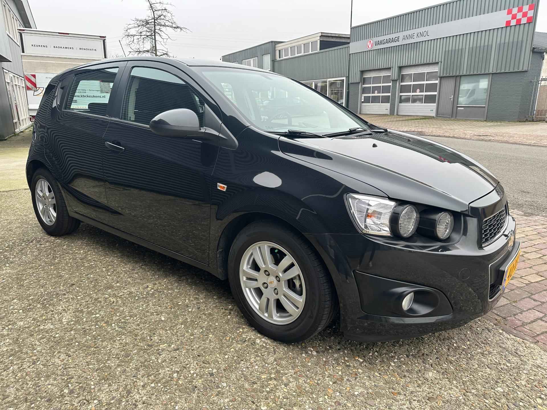 Chevrolet Aveo 1.2 LT - 4/30