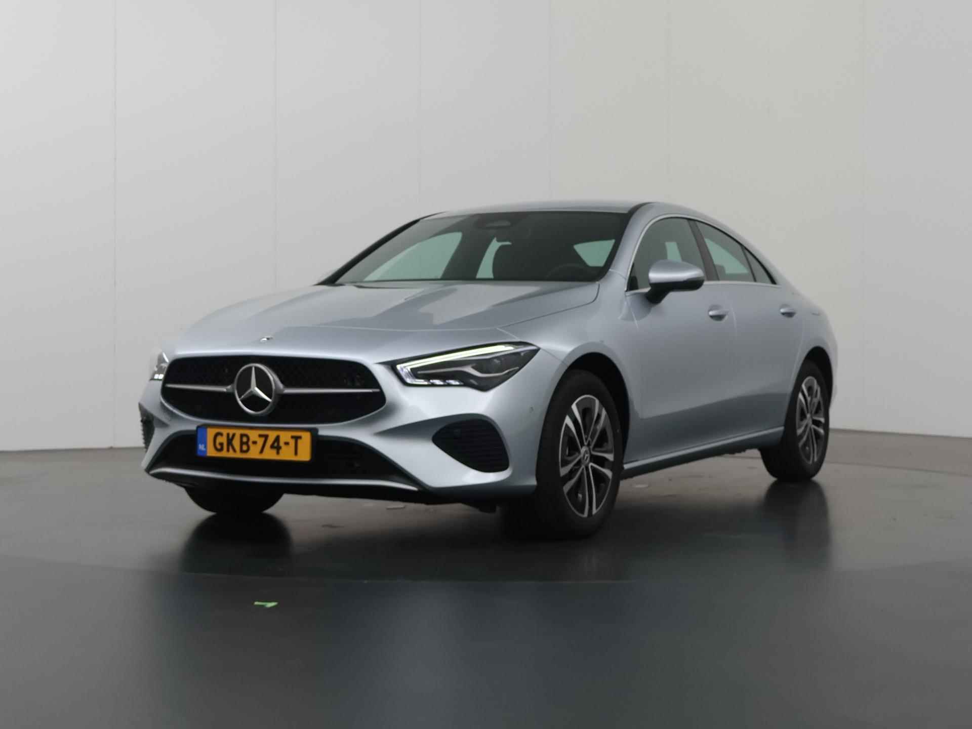 Mercedes-Benz CLA-klasse 250 e Star Edition 2x groot scherm | 17 inch LM velgen | Led verl. | Achteruitrijcamera - 43/43