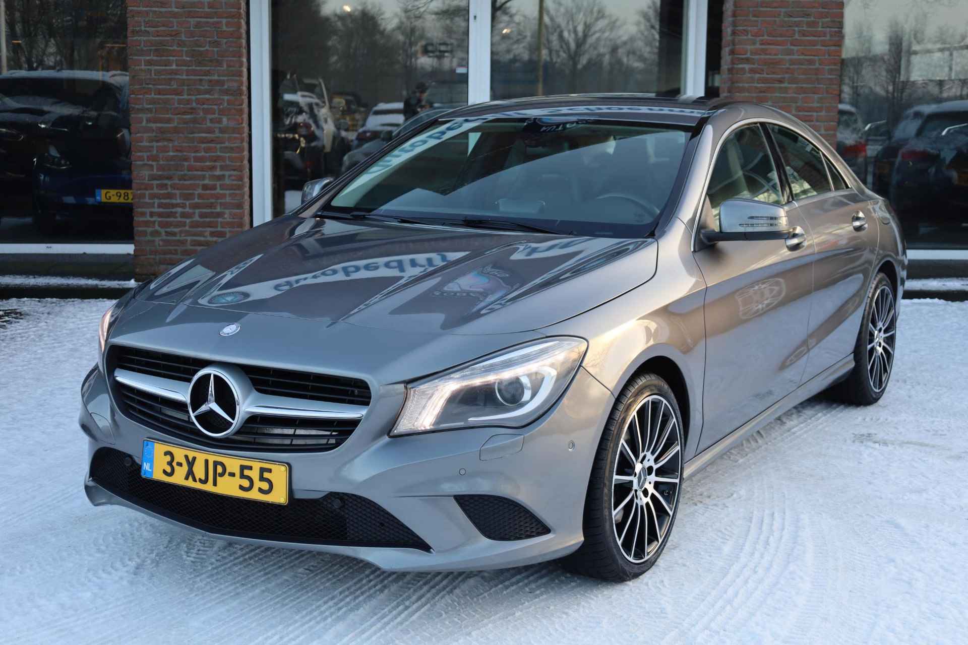 Mercedes-Benz CLA-klasse 180 CDI Ambition STOELVERW. NAVI 2xPDC CRUISE HALFLEER 18"LMV FLIPPERS BI-XENON CLIMA NAP - 41/49