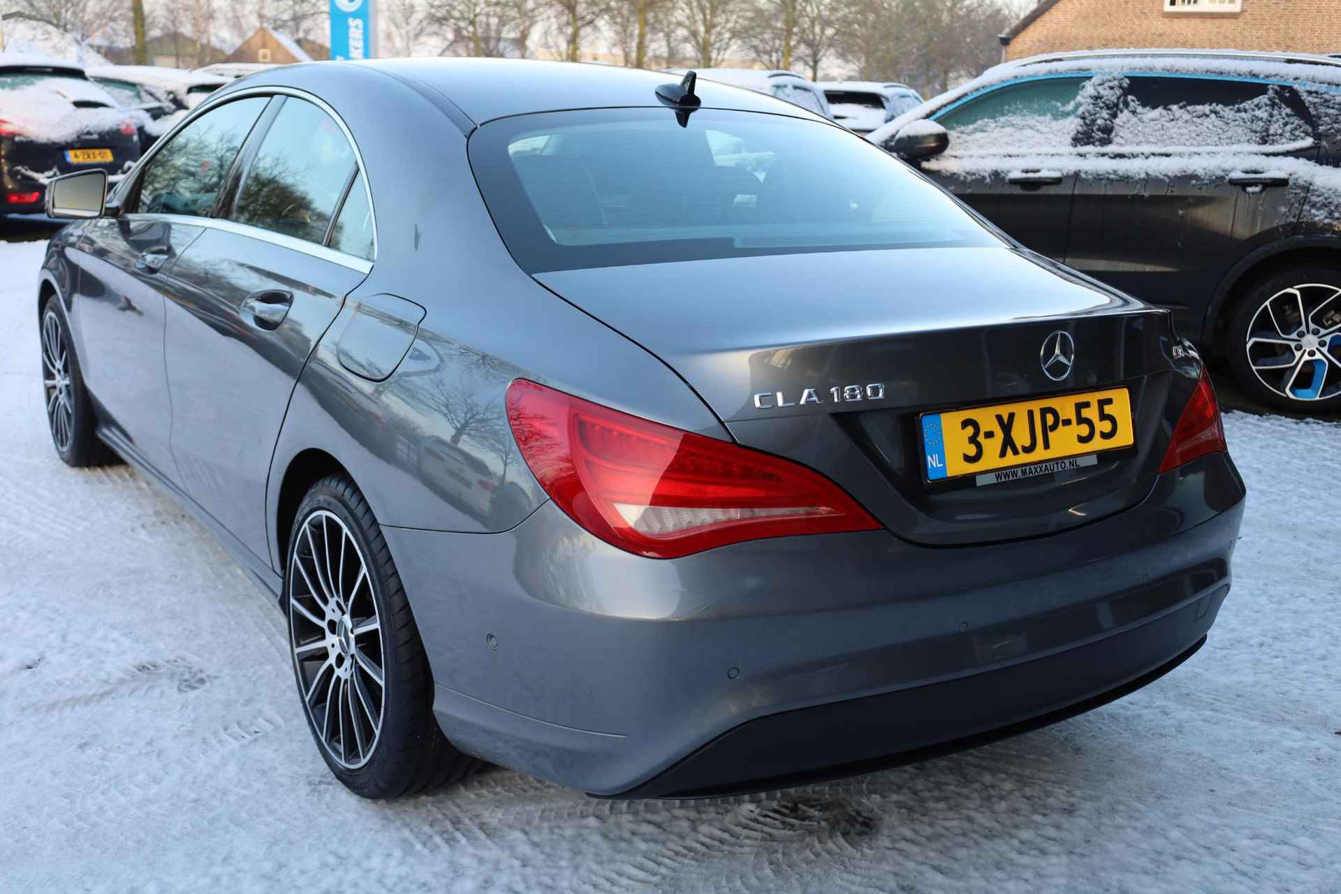 Mercedes-Benz CLA-klasse 180 CDI Ambition STOELVERW. NAVI 2xPDC CRUISE HALFLEER 18"LMV FLIPPERS BI-XENON CLIMA NAP - 44/49