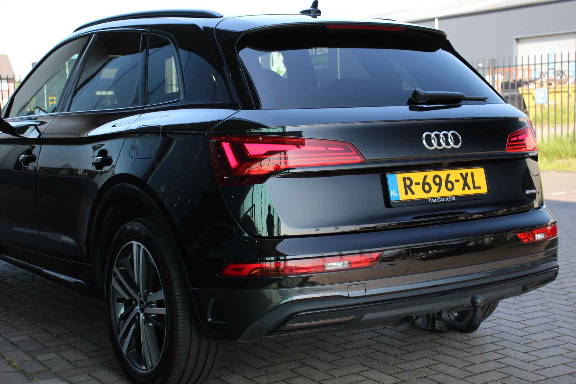 Audi Q5 50 TFSI e S edition Competition | PHEV | VC | Sfeerverlichting | Trekhaak | 20'' | ACC - 9/41