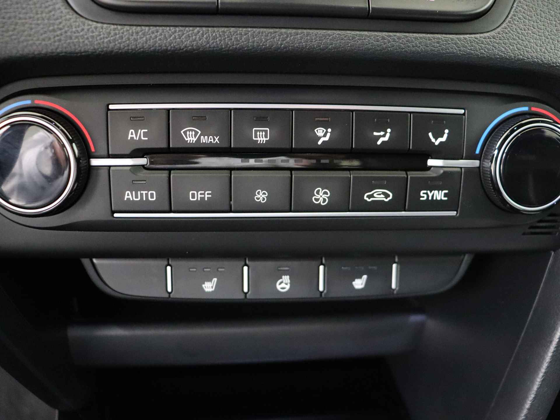 Kia ProCeed 1.0 T-GDI GT-Line I Elektrisch Glazen Schuif/Kanteldak I Navigatie I Climate Control I Cruise Control I Camera I Stuur-/Stoelverwarming Voor I Dealer Onderhouden I - 11/48