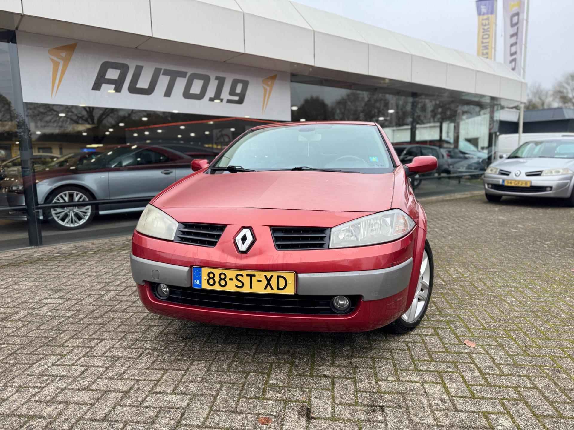 Renault Mégane Coupé-Cabriolet 1.6-16V Tech Line - 7/14