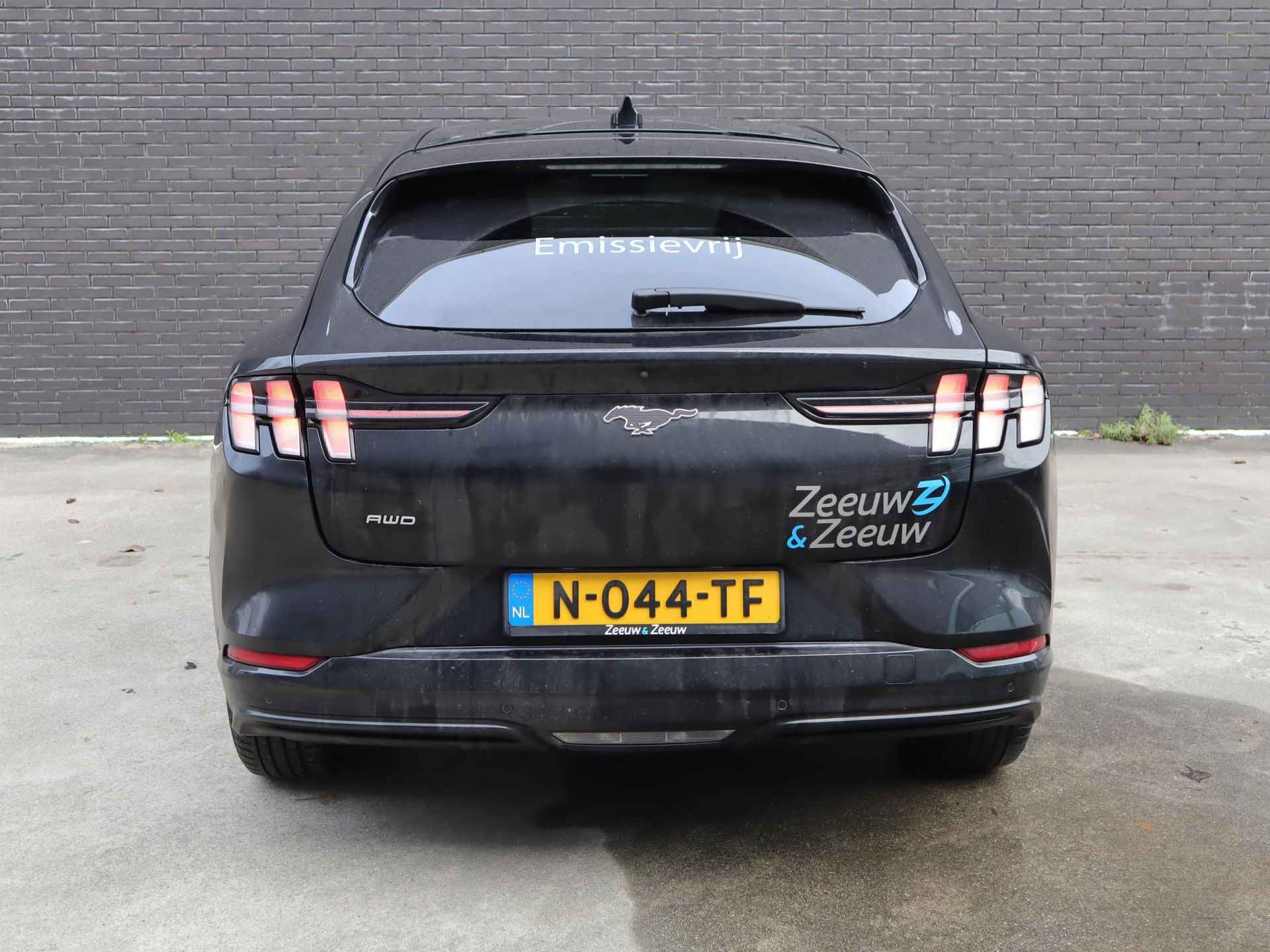 Ford Mustang Mach-E 75kWh AWD Standard Range 269pk | DEMO | Afneembare trekhaak | All wheel drive | Technology Pack+ | Volledig panorama dak | Keyless entry | Automatische klep - 5/60