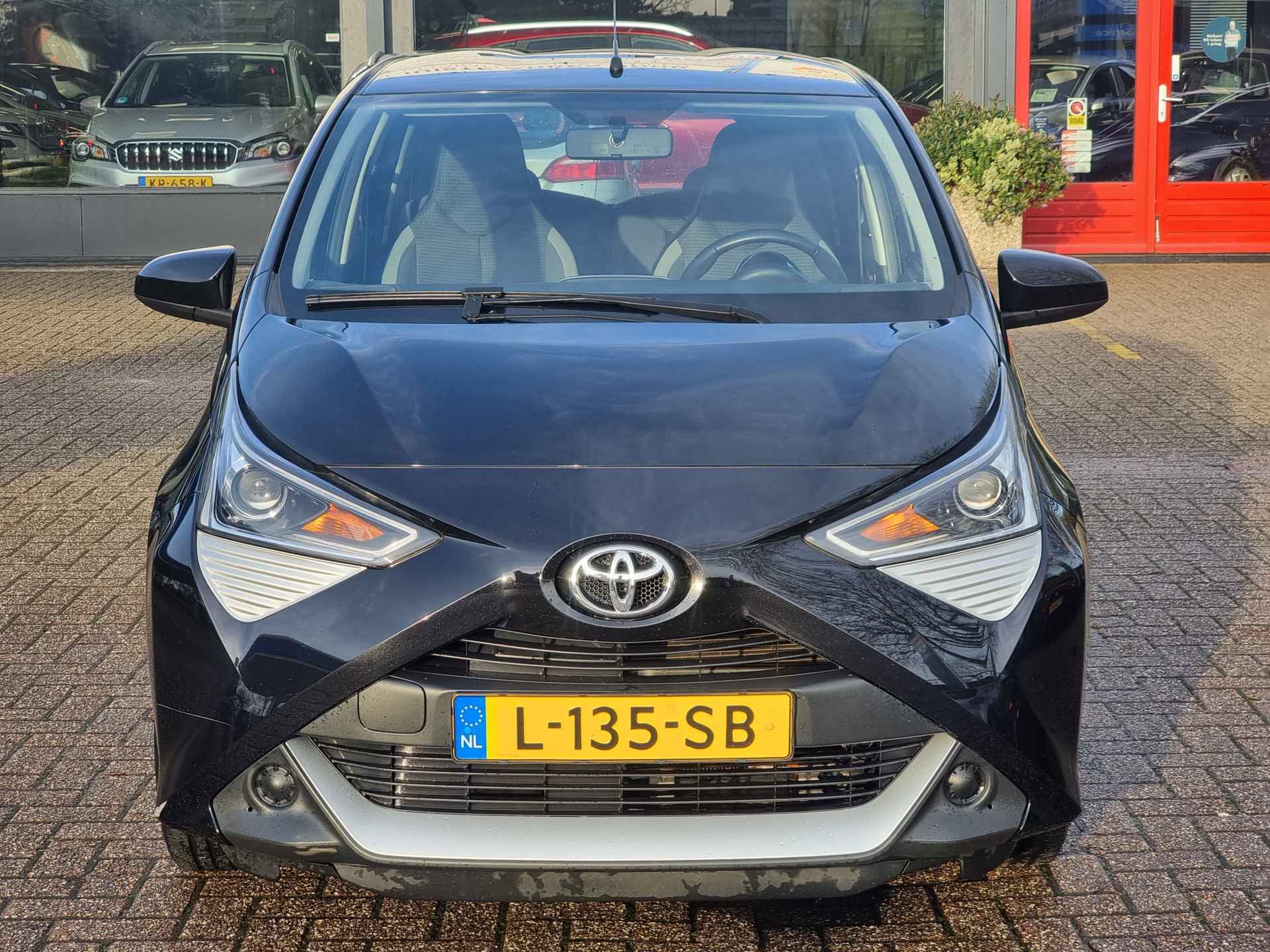 Toyota Aygo 1.0 VVT-i x-play | Carplay/Andr. Auto | NL-auto 12 mnd BOVAG garantie  Whatsapp 06-53188999 - 9/20