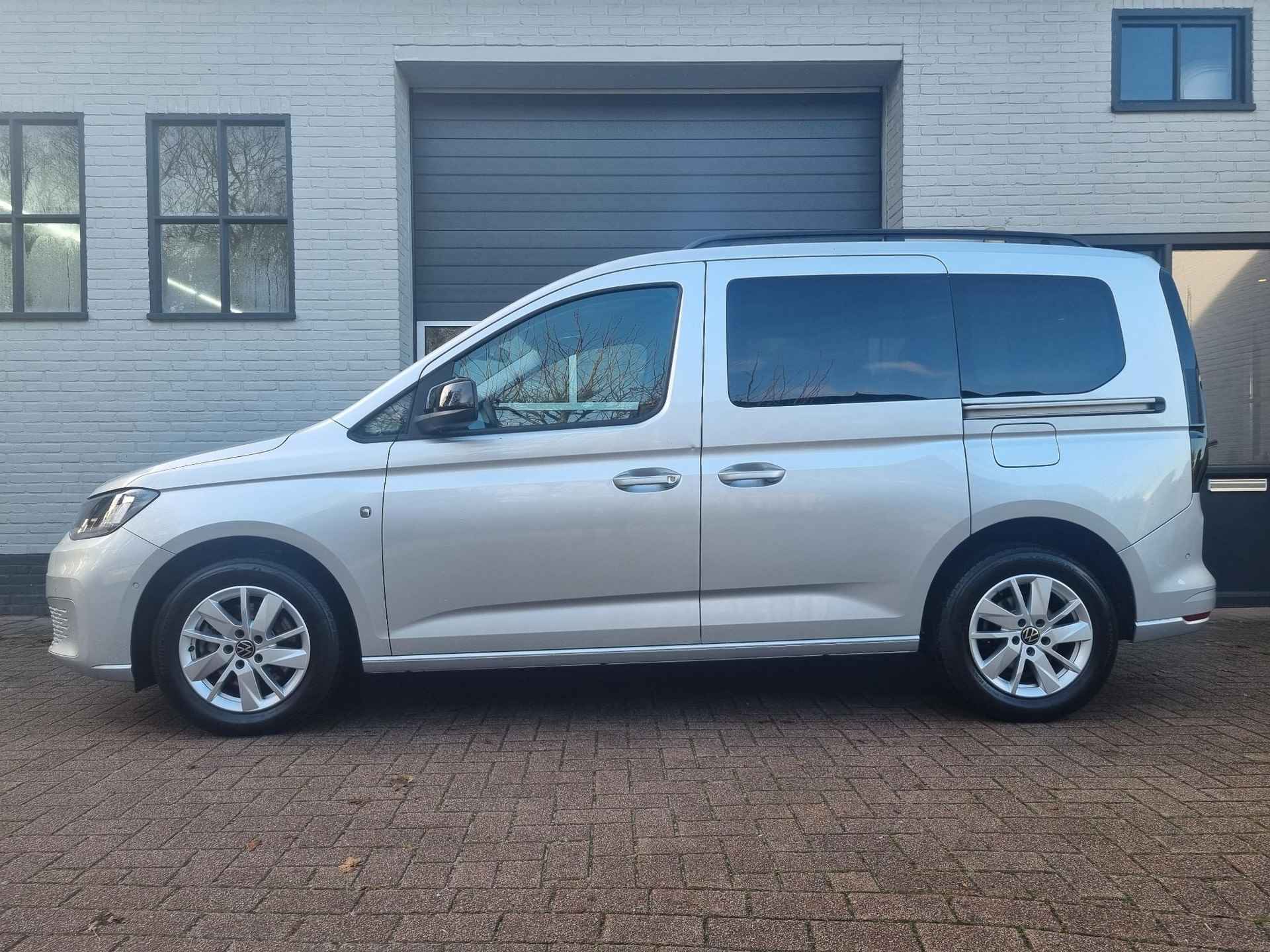 Volkswagen Caddy 1.5 TSI NAVI / WINTERPAKKET / APP CONNECT - 2/23