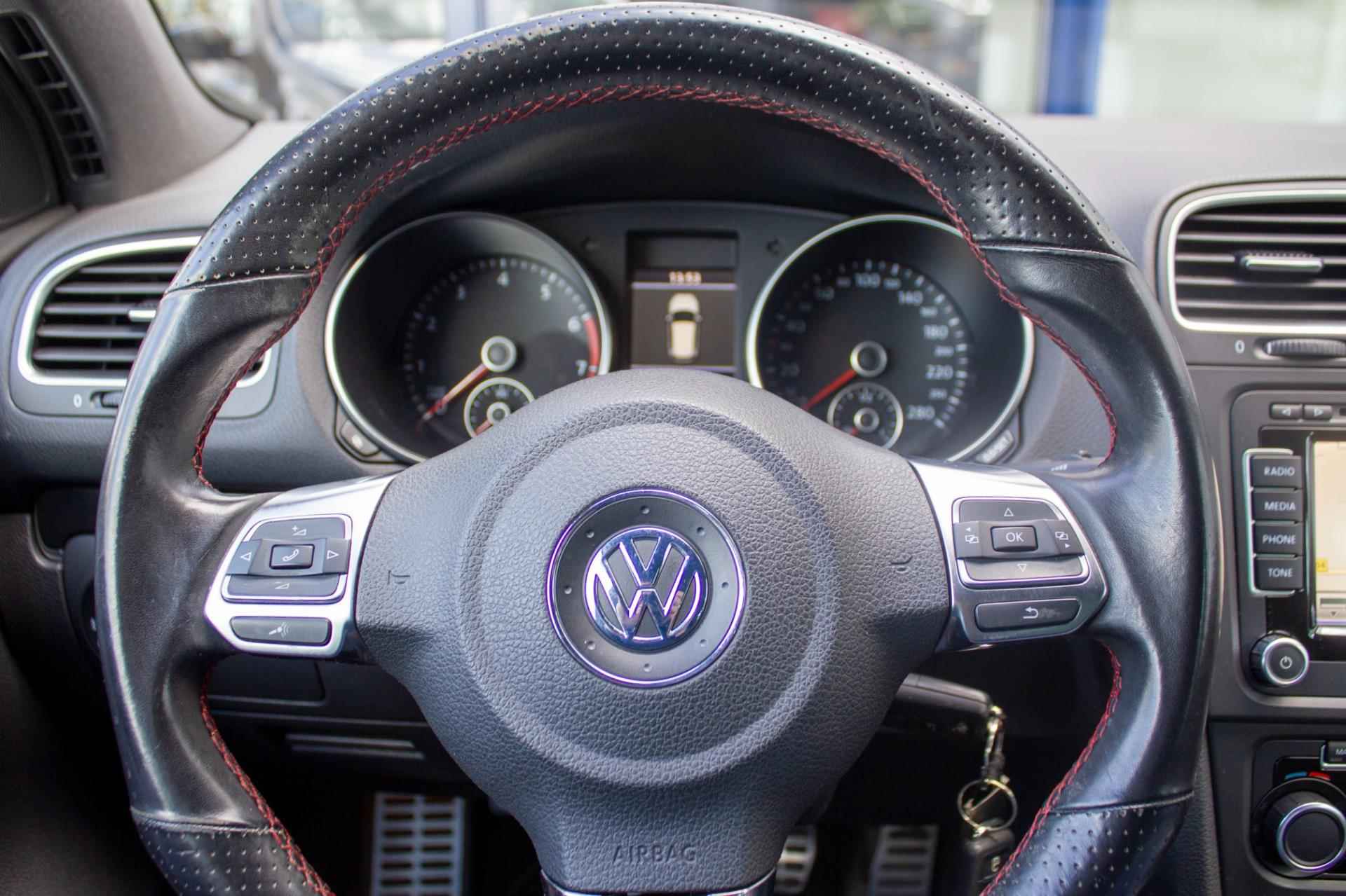 Volkswagen Golf 2.0 GTI | Prijs rijklaar incl. 12 mnd garantie | Lmv Navi Bluetooth Pdc - 24/40