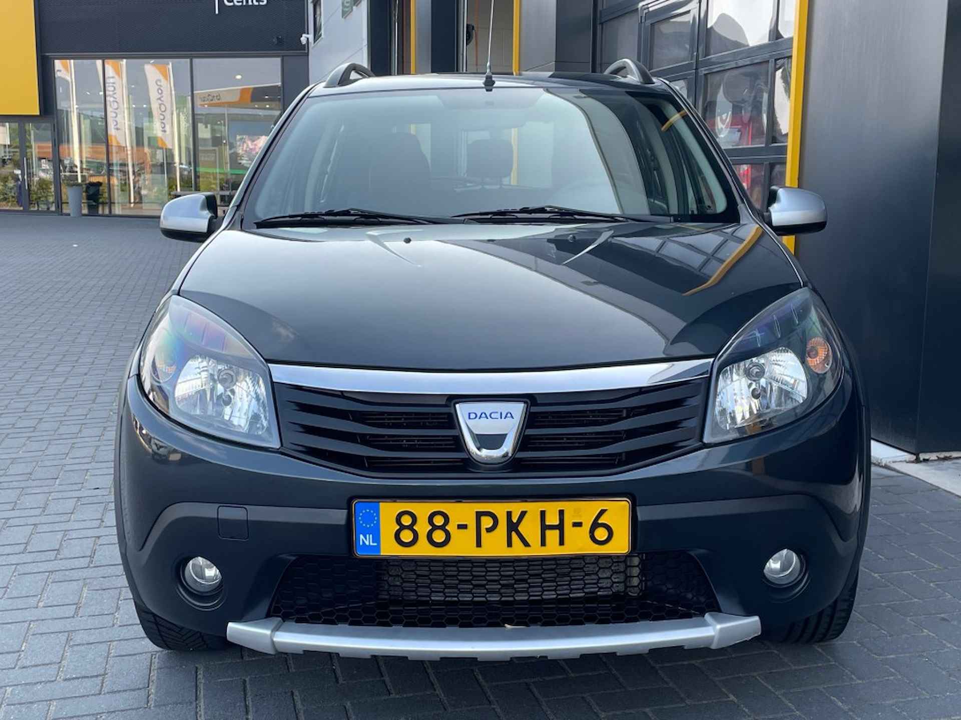 DACIA Sandero 1.6 Stepway Airco 102.000 km - 10/28