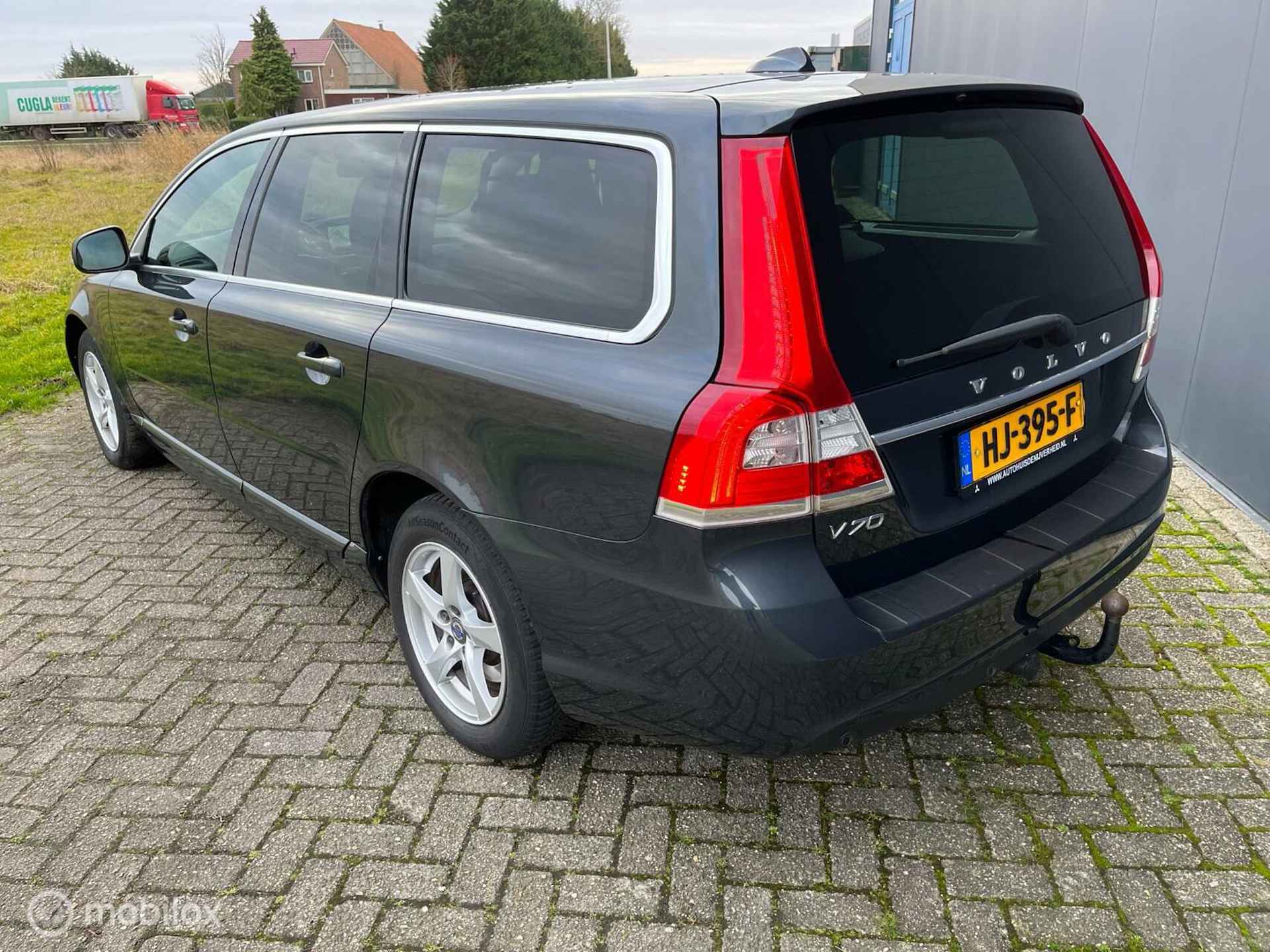 Volvo V70 2.0 D2 Classic Edition - 3/25