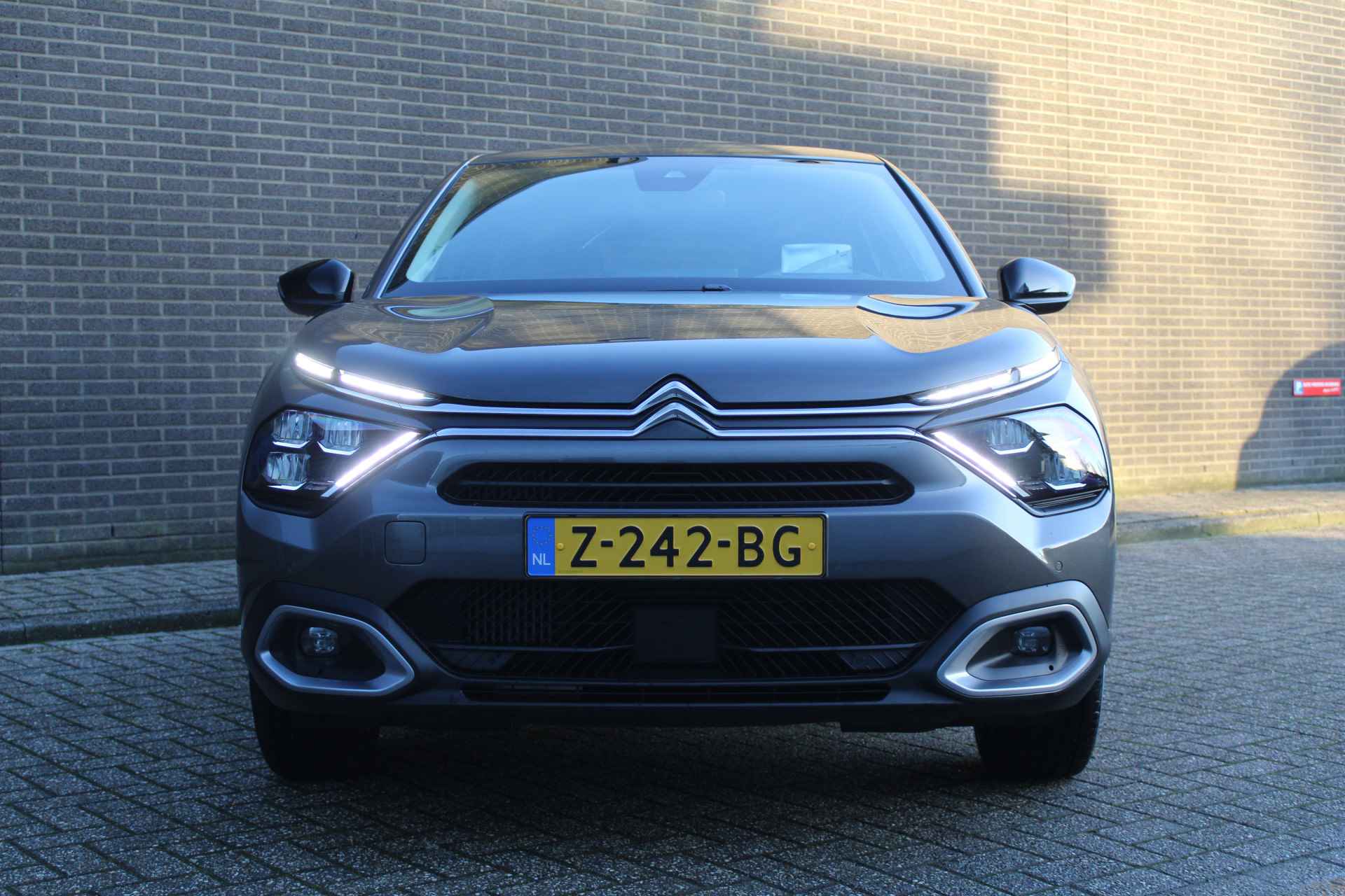 Citroën C4 1.2 Puretech 130PK Max Head-Up Display, Navigatie, Achteruitrijcamera, Keyless Entry & Start, Apple Carplay, Android Auto - 7/29