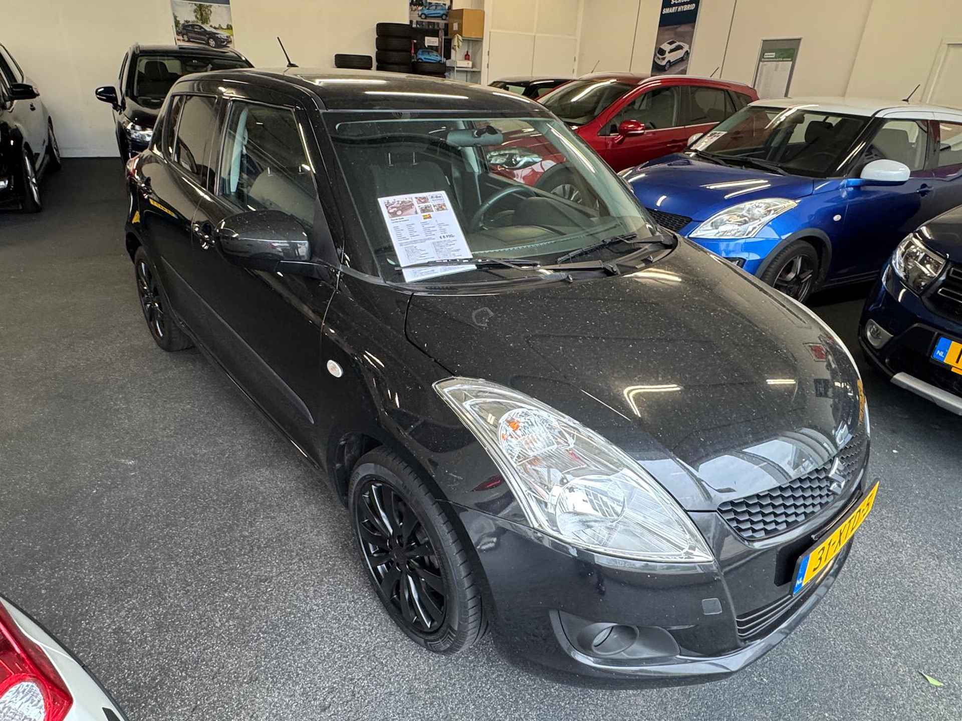 SUZUKI Swift 1.2 94pk 5d Exclusive - 5/28