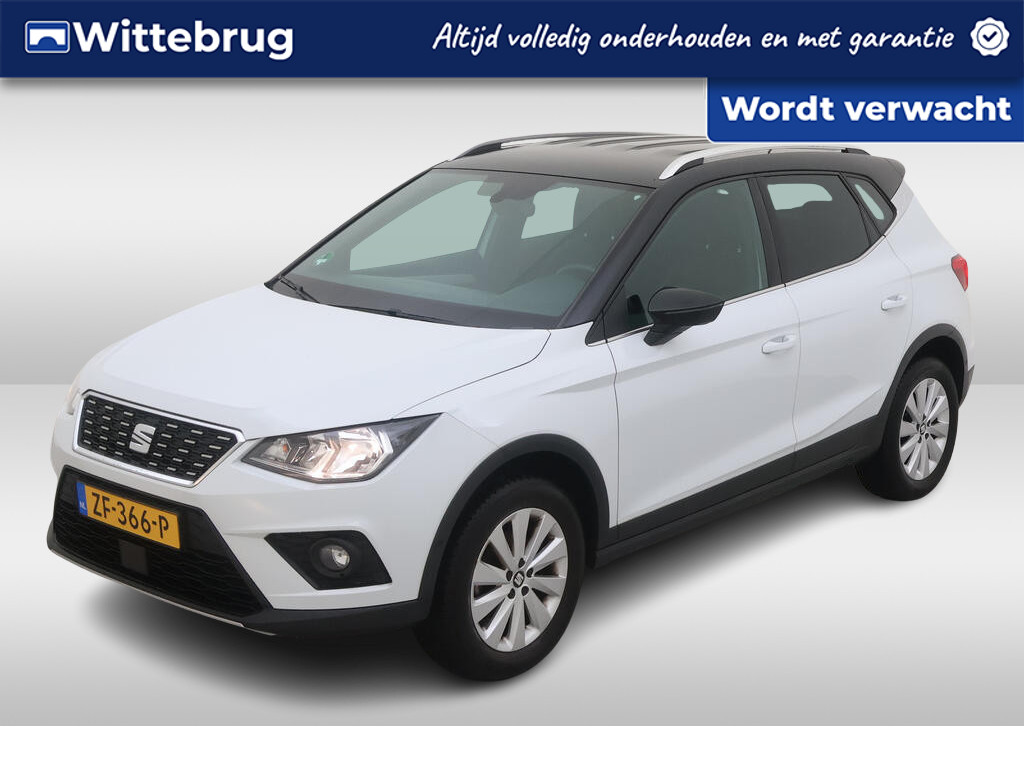 SEAT Arona 1.0 TSI 95pk Xcellence Business Intense / Achteruitrijcamera / Stoelverwarming / App-Connect / 16" LMV / Trekhaak