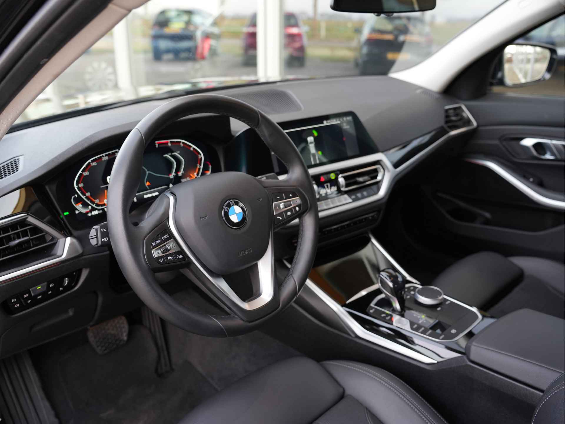 BMW 3 Serie Touring 318i Executive Edition | Adaptive Cruise | Navigatie | DAB | Virtual - 4/34