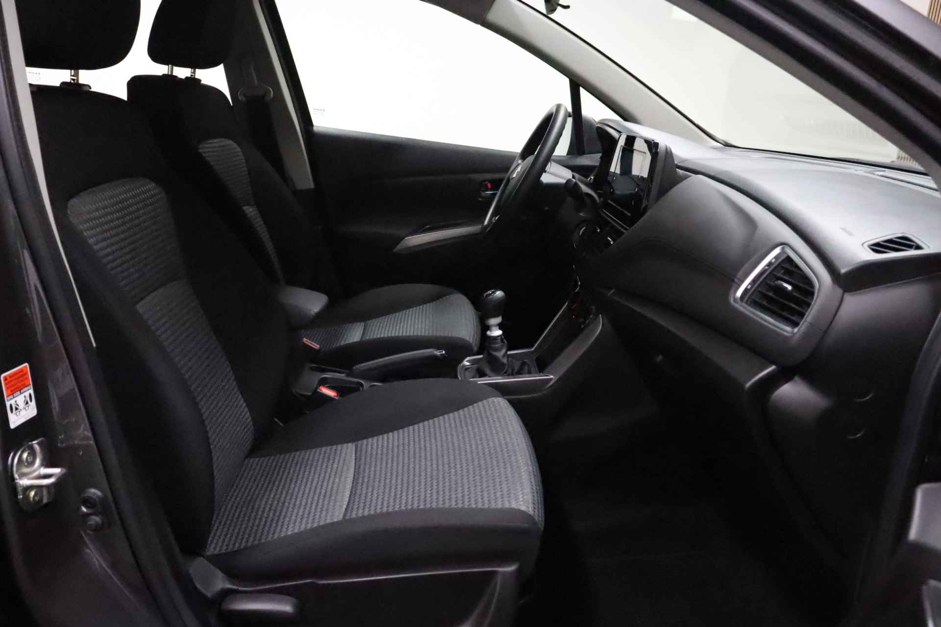 Suzuki S-Cross 1.4 Boosterjet Comfort Smart Hybrid | Trekhaak | Adaptive Cruise-control | Maps Navigatie | 1500 KG Trekkracht | All season banden - 23/26