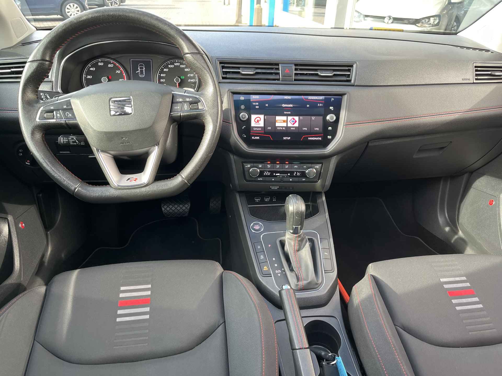 SEAT Ibiza 1.0 TSI FR / AUTOMAAT/ PANO/ BEATS AUDIO/ TREKHAAK/ PARK. SENSOREN/ LED/ KEYLESS/ ADAPT. CRUISE/ APP CONNECT/ NAVI/ CLIMA - 9/41