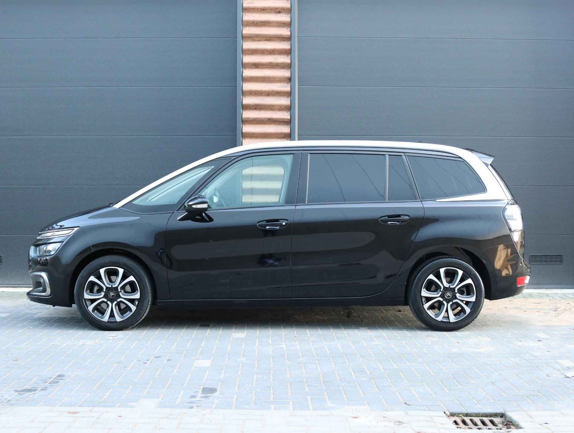 Citroen Grand C4 SpaceTourer 180pk P.T. Business 1ste eigenaar | Camera | 17"LMV | Half-LEER/7 Personen | Dodehoekdetectie | Keyless entry | Massage stoelen - 3/41