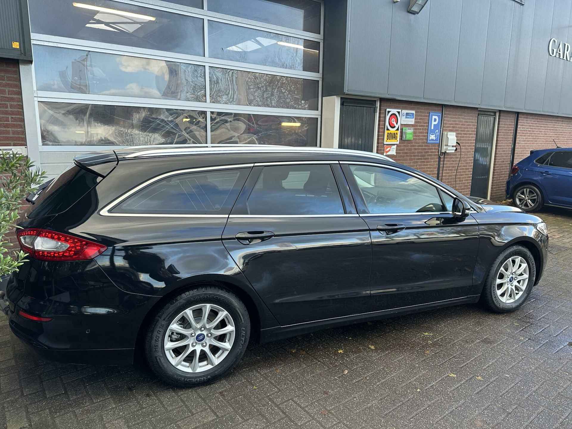 Ford Mondeo Wagon 1.5 Titanium ELEKTR TH./KEYLESS *ALL-IN PRIJS* - 10/30