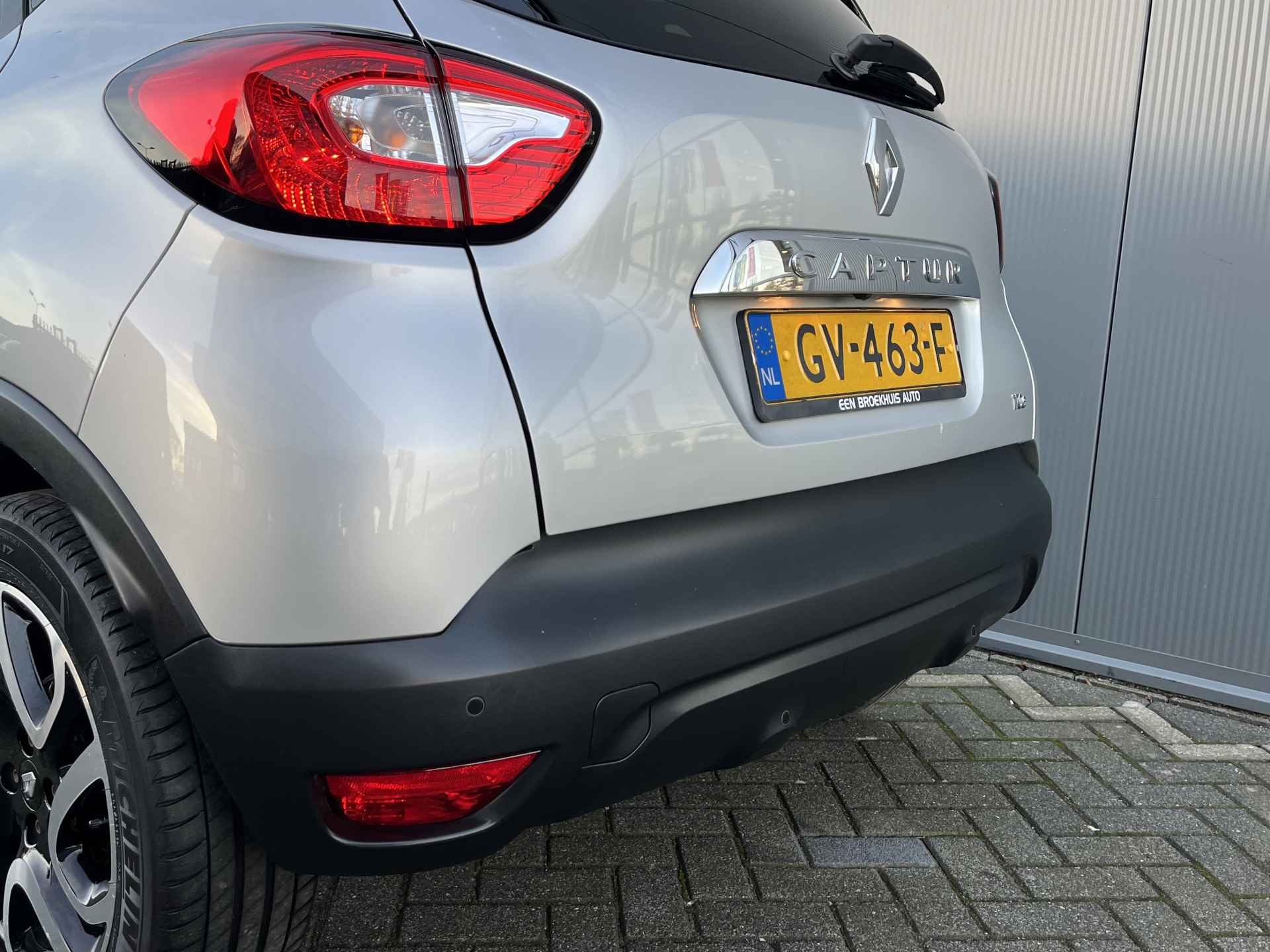 Renault Captur 1.2 TCe 120pk Automaat Dynamique | Navigatie | Climate controle | Cruise controle | Camera | Keyless entry | Inklapbare spiegels - 9/30