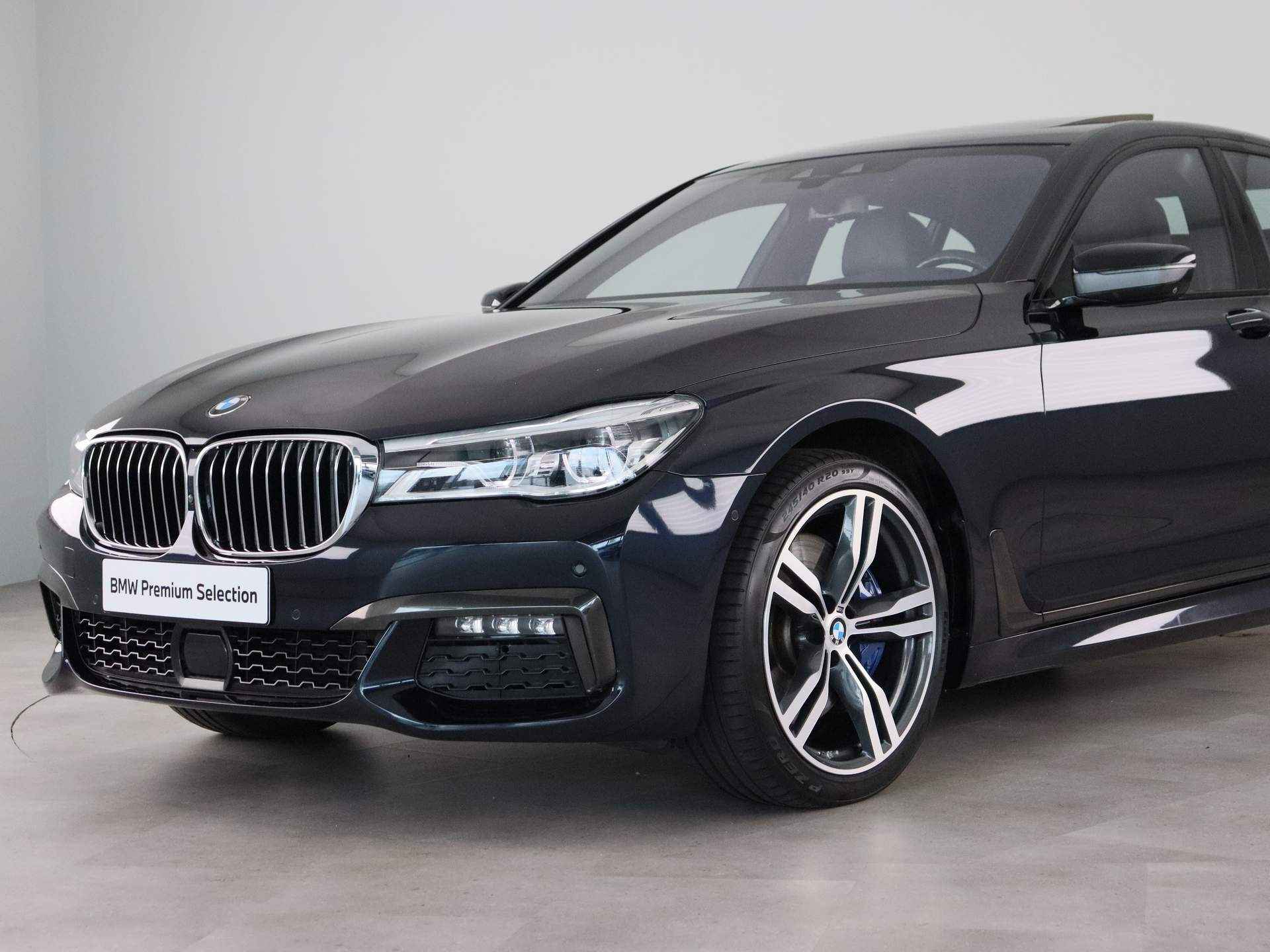 BMW 7 Serie 740i High Executive - 21/28