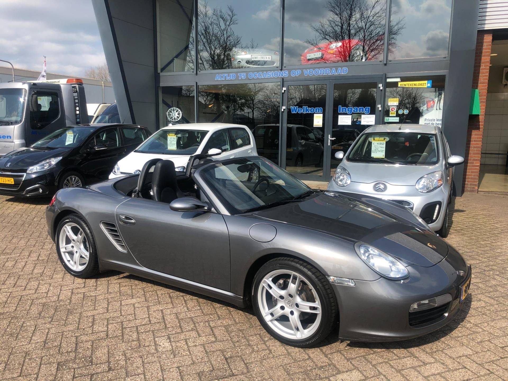 Porsche Boxster 2.7 - 4/22