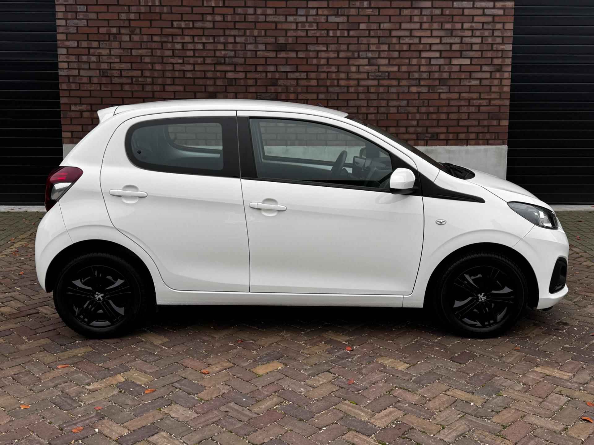 Peugeot 108 1.0 e-VTi Active / Airco / Bluetooth / 1e Eigenaar / Origineel NED-108 / Facturen onderhoud aanwezig - 10/39