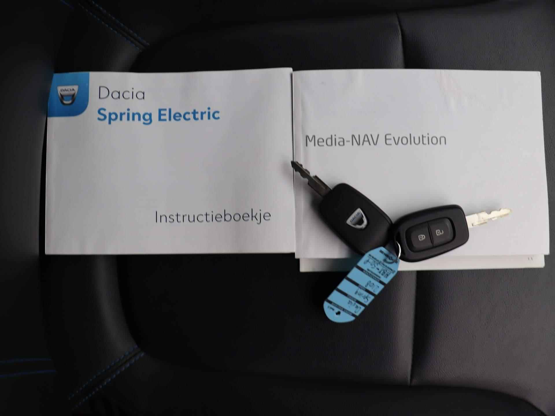 Dacia Spring 27 kWh Business | Snellader | Achteruitrijcamera| Navigatie | - 14/44