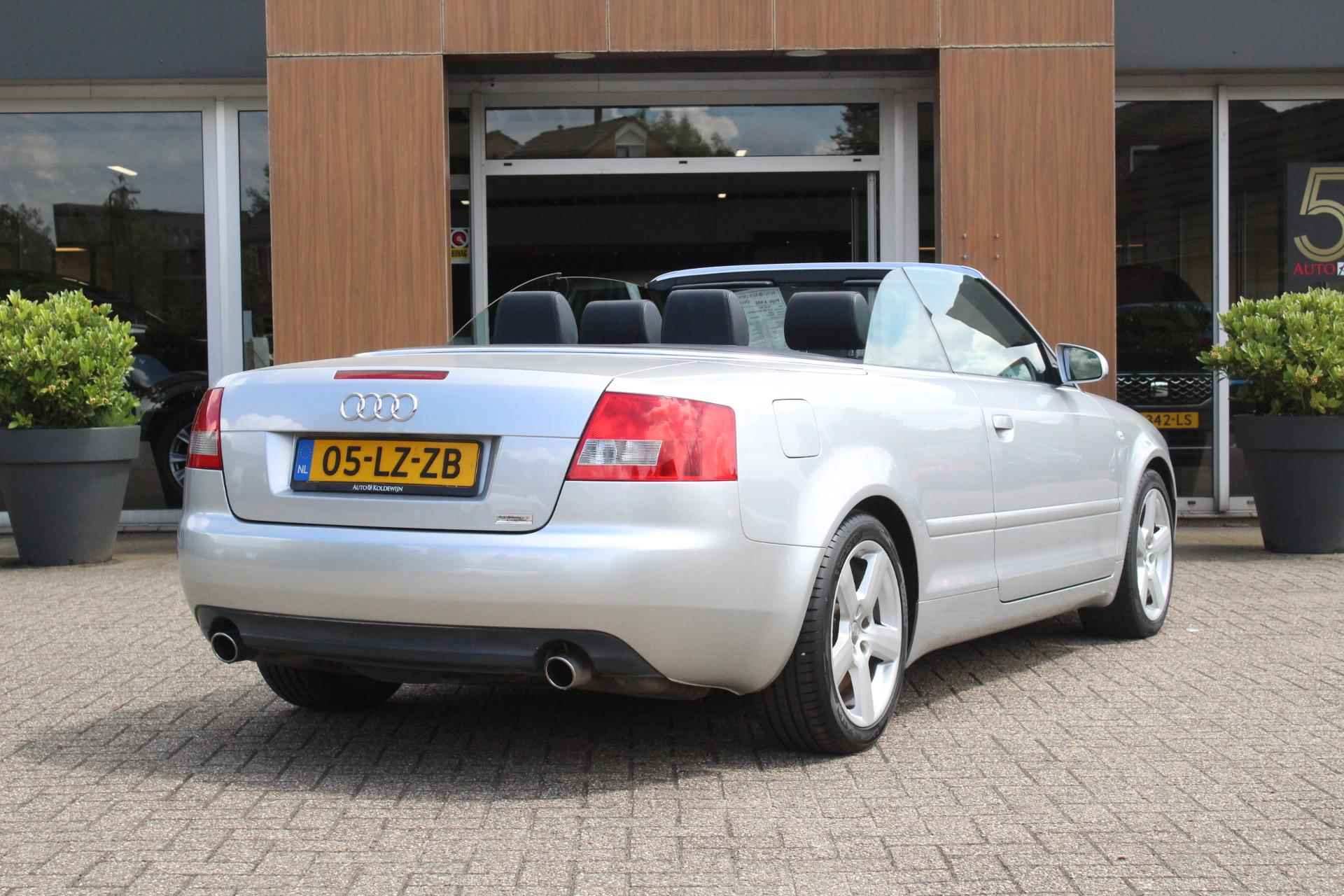 Audi A4 2.4 V6 Exclusive Automaat - 4/20