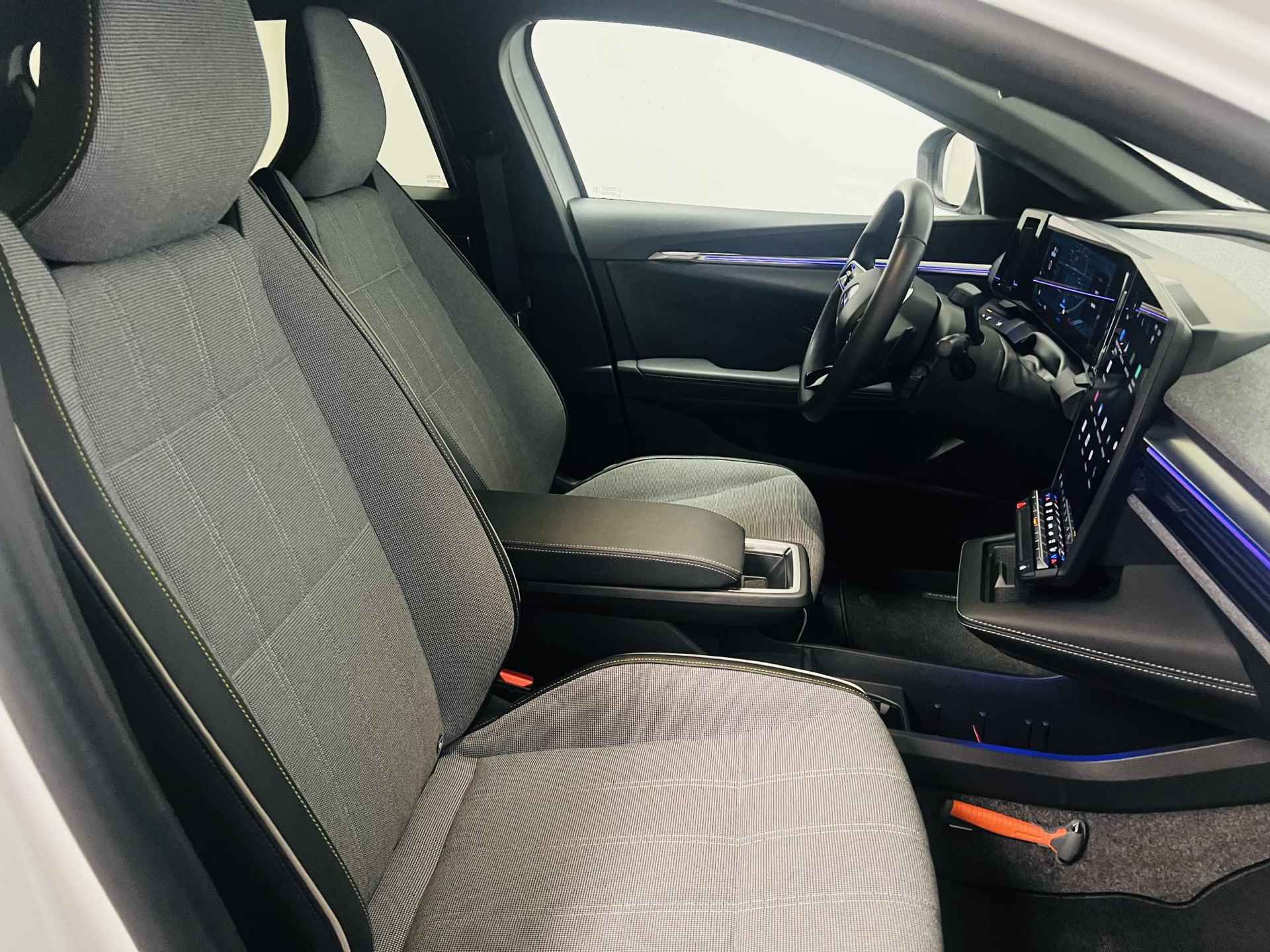 Renault Megane E-Tech EV60 Optimum Charge Techno Navi airco automaat stoelverwarming stuurverwarming zeer mooie auto volledig dealer onderhouden - 16/19