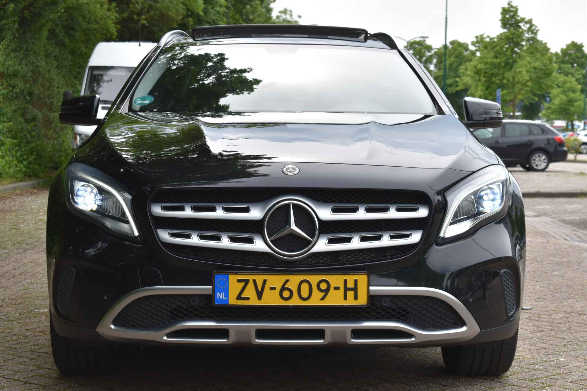 Mercedes-Benz GLA 180 PREMIUM PLUS Onderh.historie | Pano.dak | Sportstoelen | Stoelverw | Navi | Cruise Contr | Full LED / Xenon | LM-Velgen - 6/64
