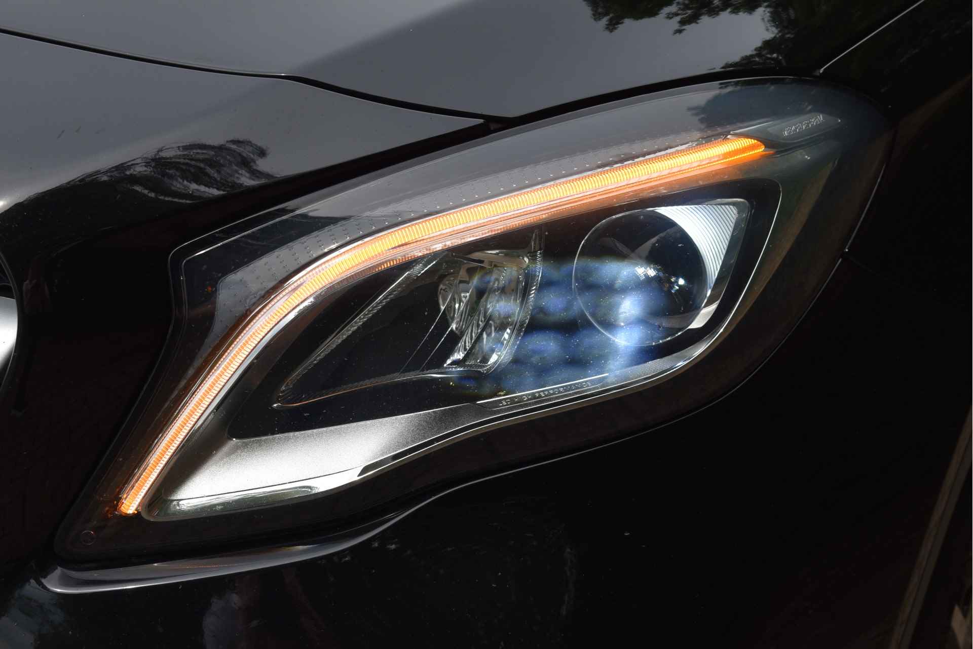 Mercedes-Benz GLA 180 PREMIUM PLUS Onderh.historie | Pano.dak | Sportstoelen | Stoelverw | Navi | Cruise Contr | Full LED / Xenon | LM-Velgen - 12/64
