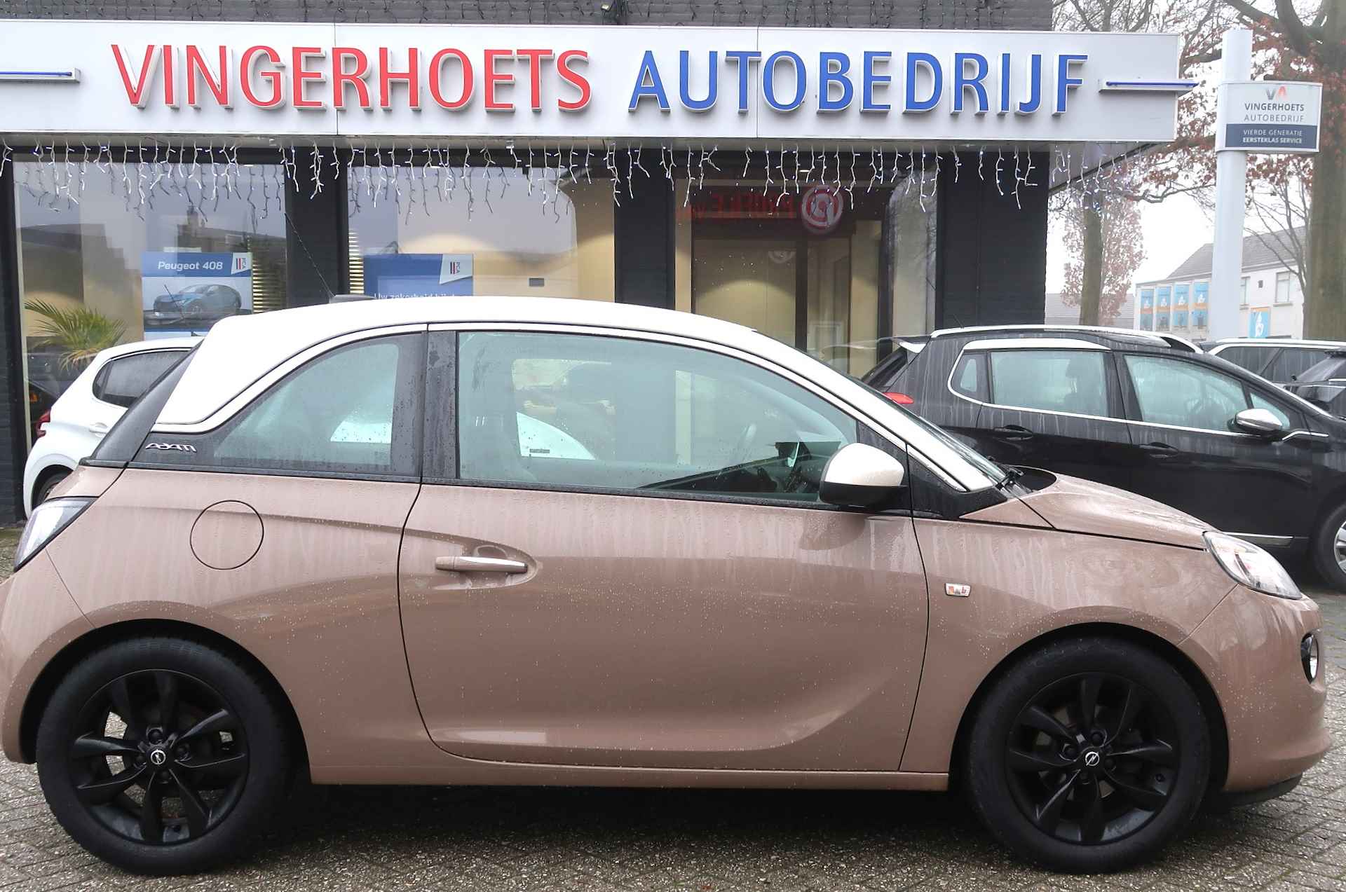 Opel ADAM 1.2 Benzine 70 Pk 4-Cilinder. Airco * 1/2 Leder Interieur * Cruise Control * BleuTooth *  Mirror Screen Telefoon Koppeling * Bi-Colour * Vingerhoets; Vierde Generatie Eersteklas Service ! - 6/42