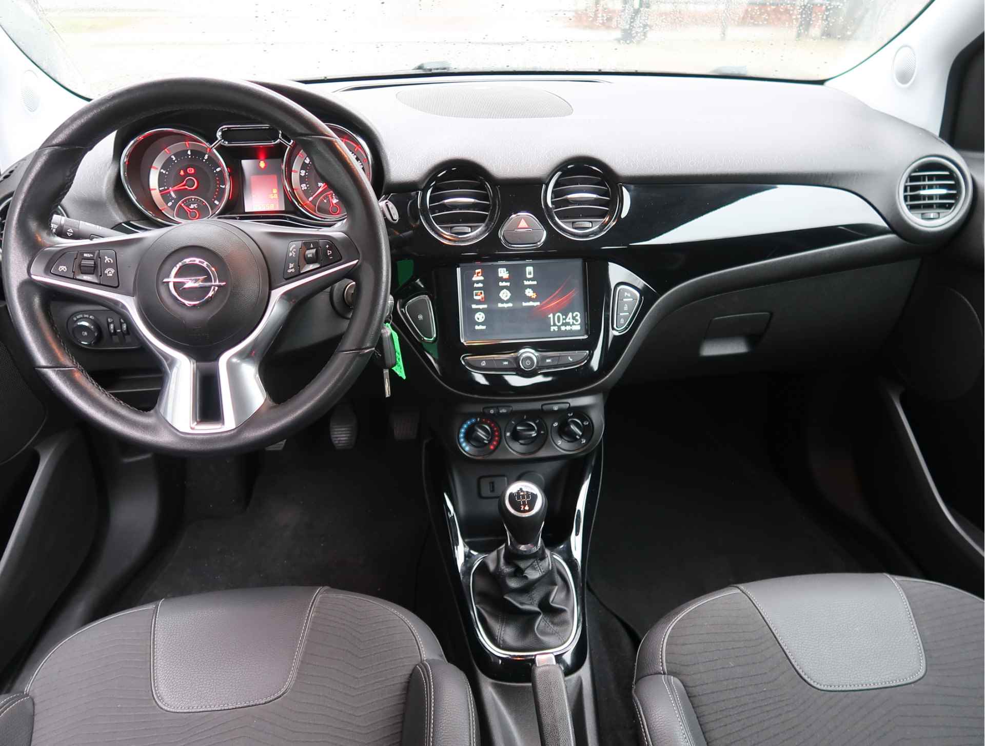 Opel ADAM 1.2 Benzine 70 Pk 4-Cilinder. Airco * 1/2 Leder Interieur * Cruise Control * BleuTooth *  Mirror Screen Telefoon Koppeling * Bi-Colour * Vingerhoets; Vierde Generatie Eersteklas Service ! - 9/42