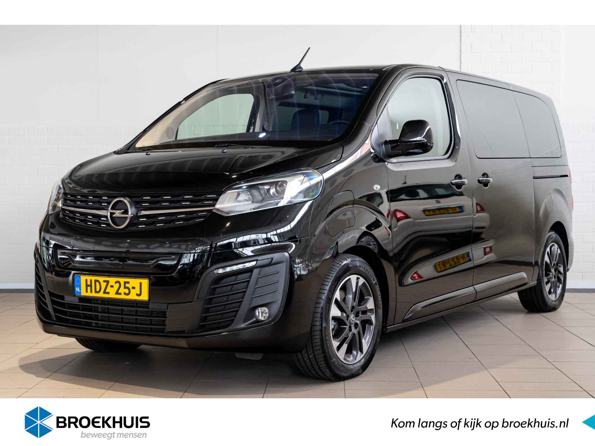 Opel Vivaro Life L2 75 kWh 8 Persoons | Panoramadak | Leder | Stoel massage | Lederen bekleding | Camera |