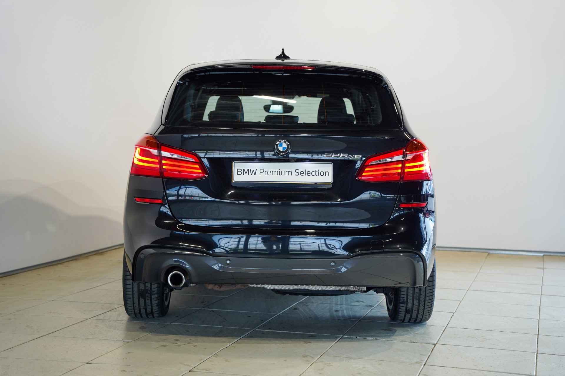 BMW 2 Serie Active Tourer 225xe Executive M Sportpakket Aut. - 9/27