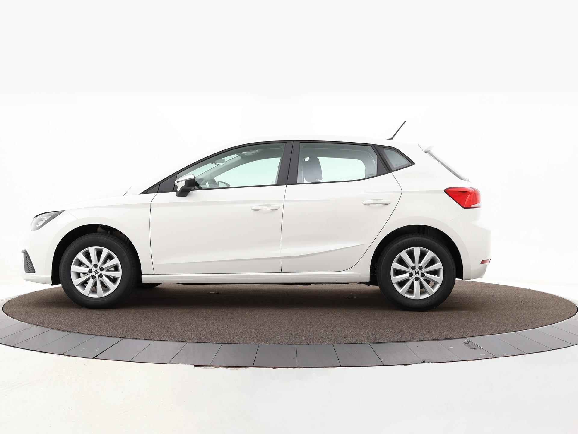 SEAT Ibiza Style 1.0 70 kW / 95 pk EcoTSI Hatchback 5 deurs | 15 Inch wielen | Apple Carplay | Inruilbonus 1000,-! - 20/20