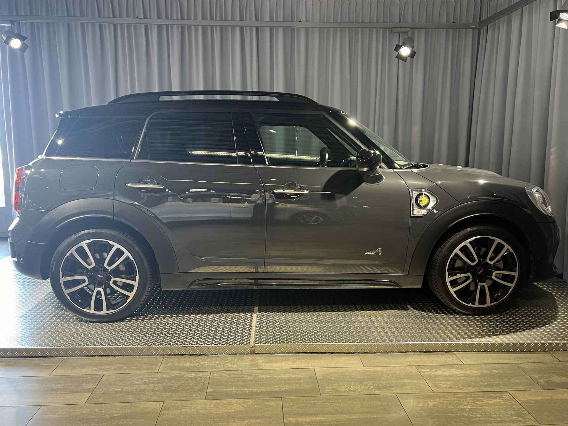 Mini Mini Countryman 2.0 Cooper S E ALL4 John Cooper Works 19" Panoramadak, Head-Up - 5/36