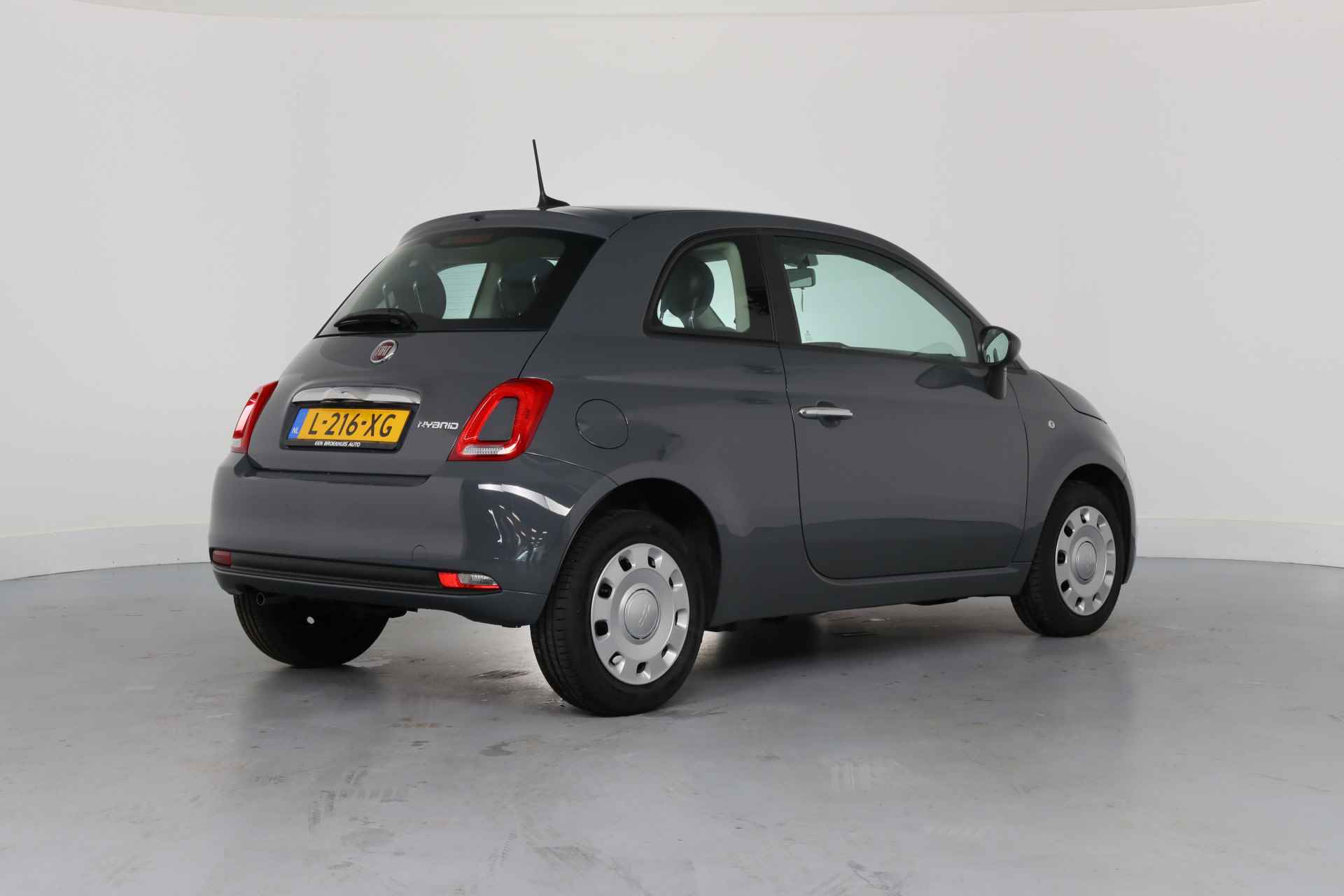 Fiat 500 1.0 Hybrid Cult | Dealer Onderhouden! | Airco | Elektrische Ramen | Mistlampen | Cruise Control - 4/33