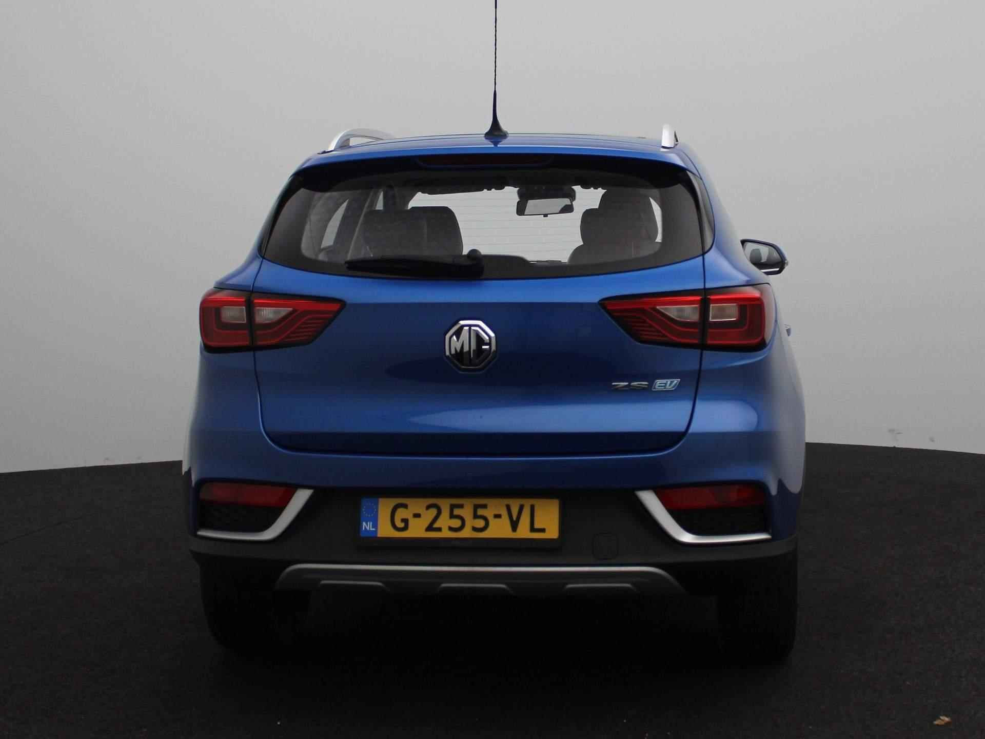 MG ZS EV Luxury 45 kWh | 1e-Eigenaar | Panoramadak | Leder | Camera | Apple CarPlay | Adaptive Cruise Control | - 5/27