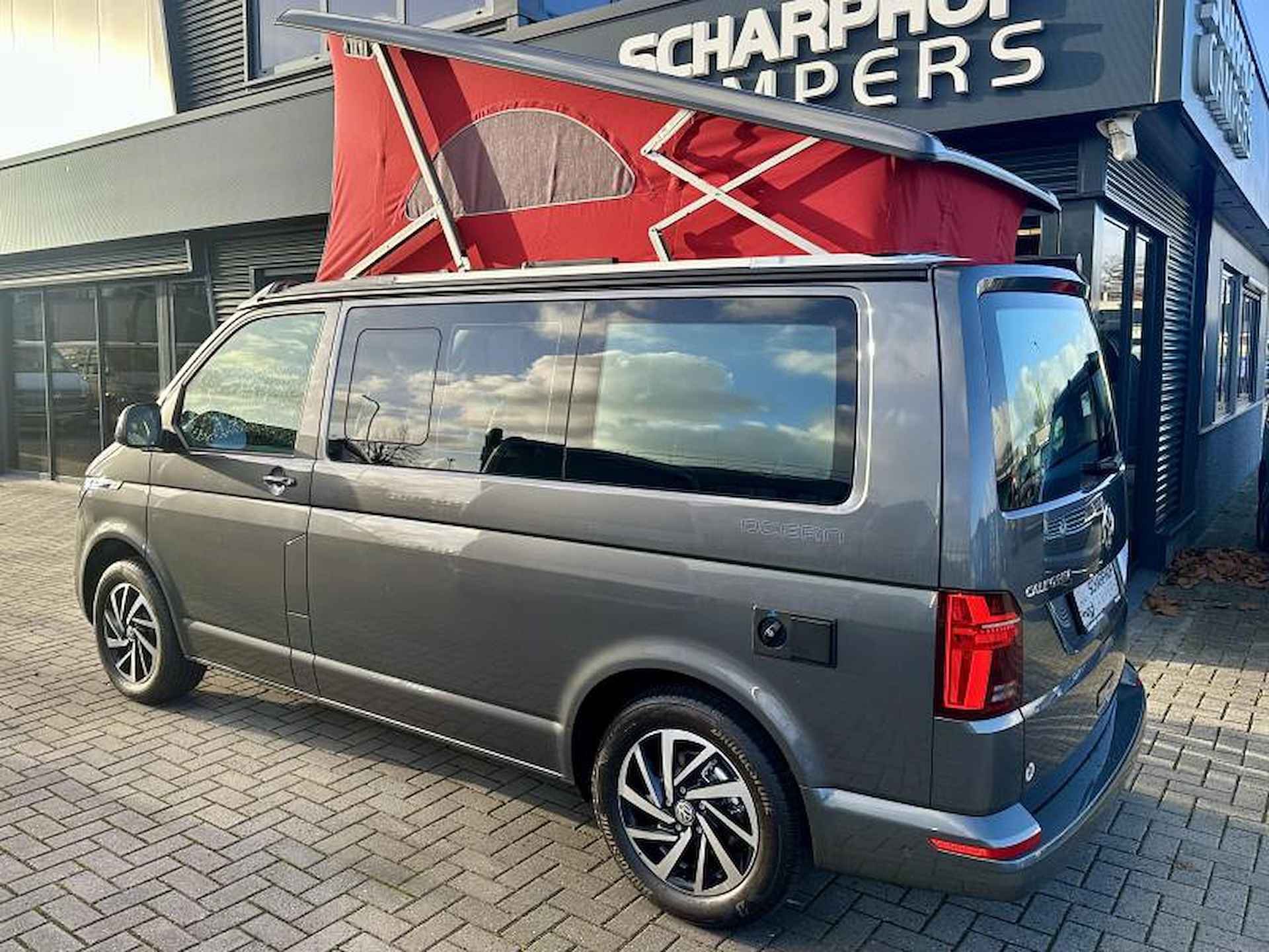 Volkswagen T6.1 California  6.1 OCEAN 150 DSG - 3/22