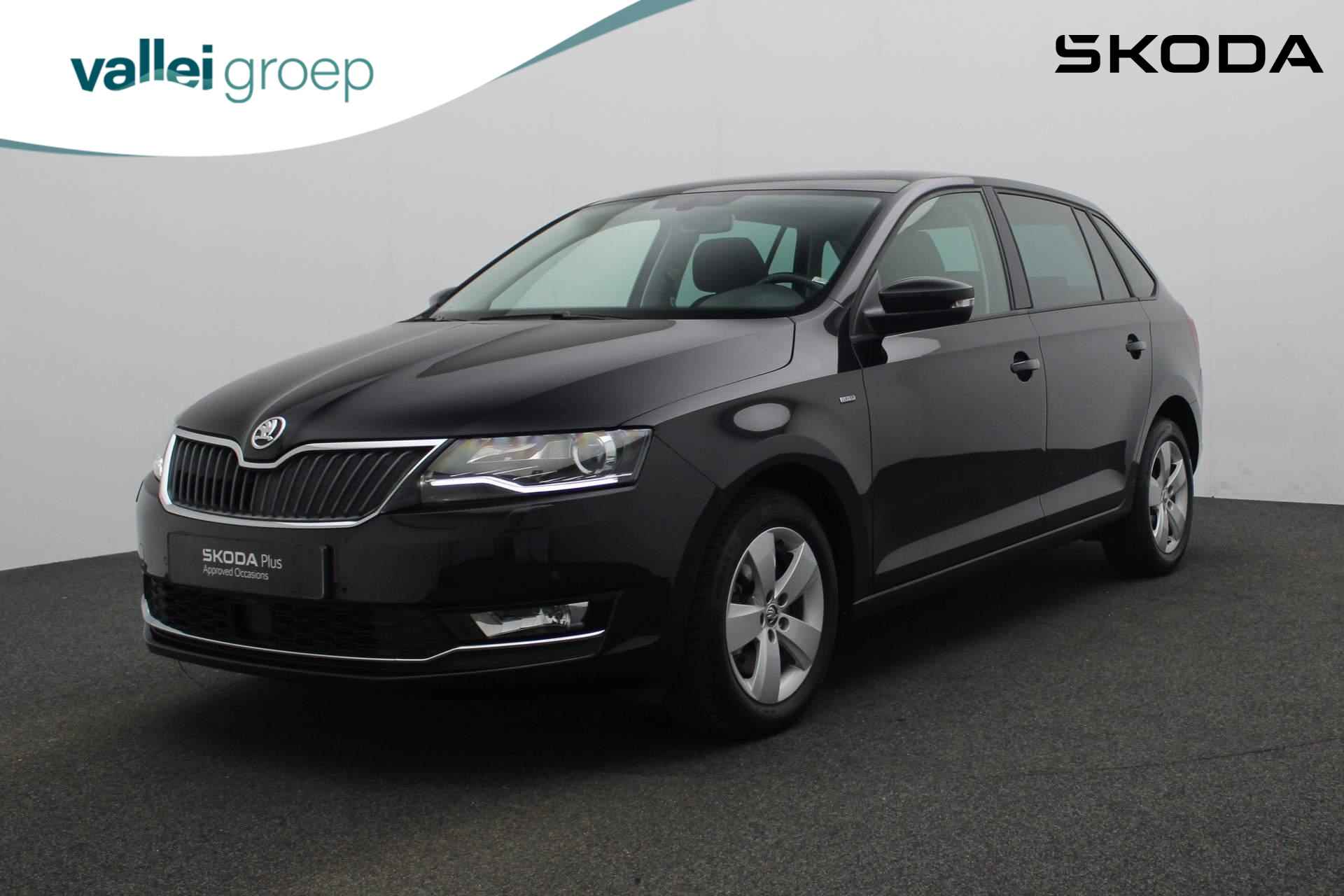 Skoda Rapid Spaceback 1.0 TSI 110PK Greentech Clever | Pano | Navi | Stoelverwarming | Parkeersensoren voor/achter | Clima | Cruise - 1/36