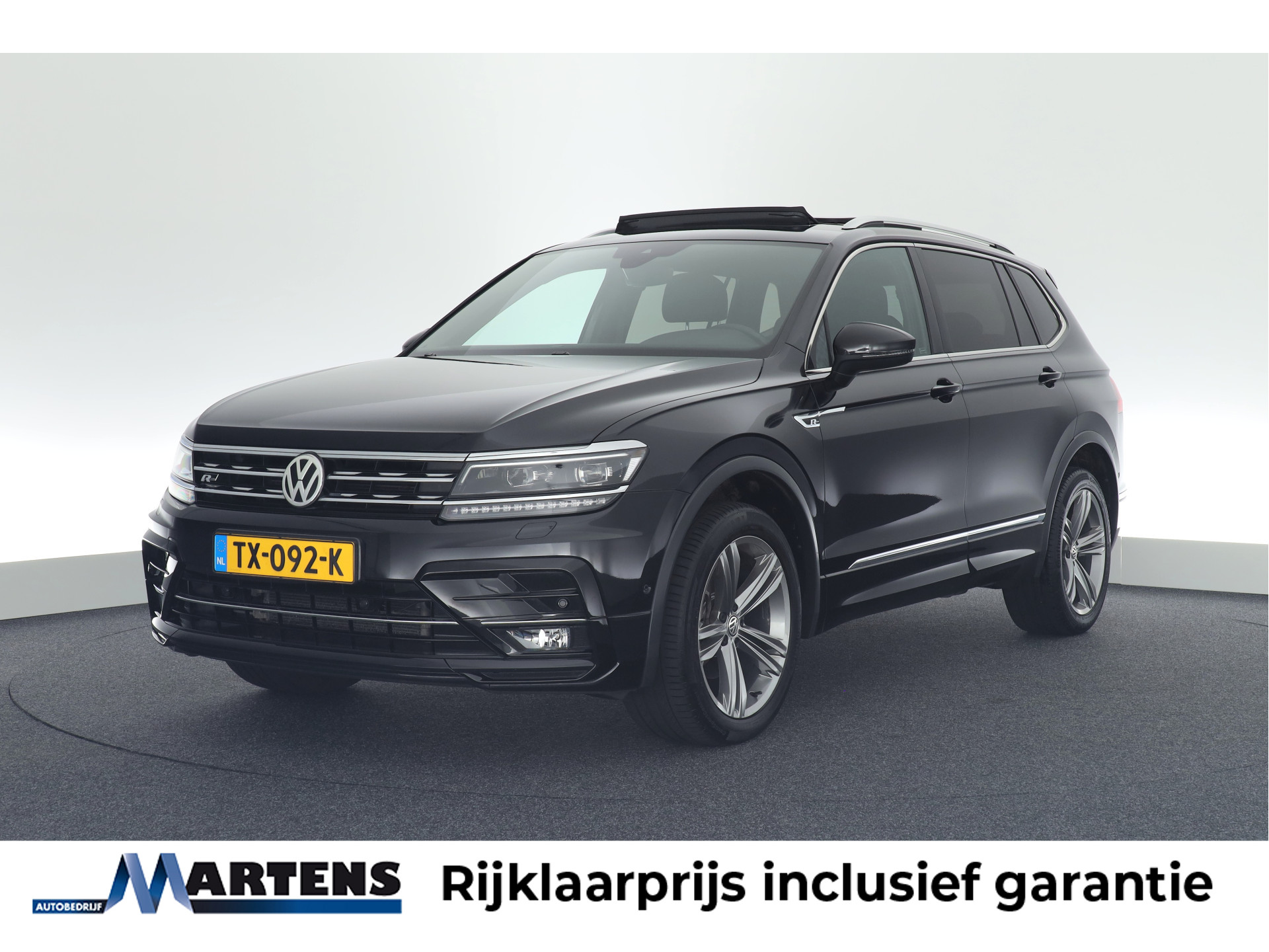 Volkswagen Tiguan Allspace 2.0 TDI 150pk DSG R-Line Highline Keyless Camera Led Stoelverwarming Virtual Cockpit Panoramadak Navigatie