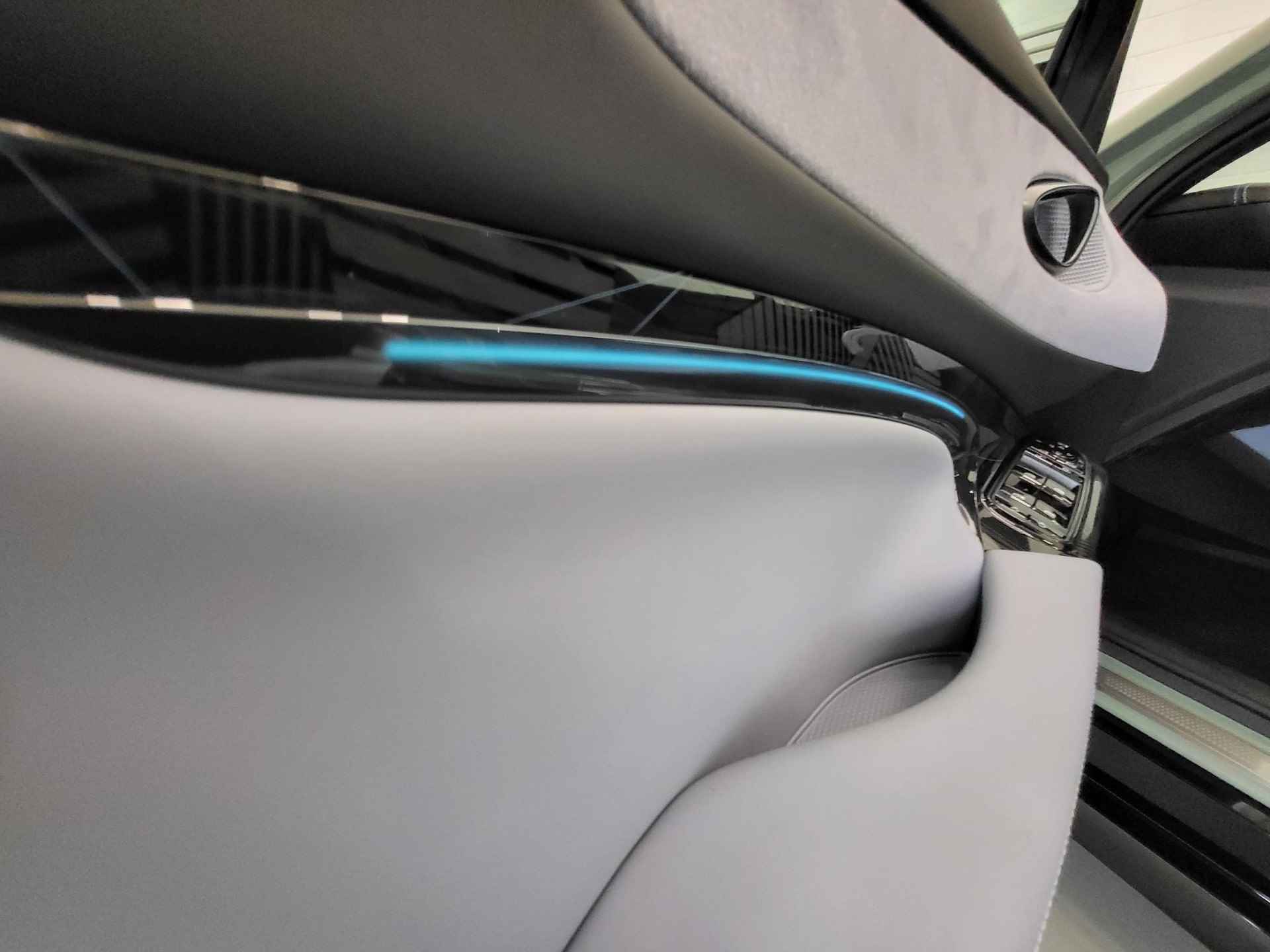 BYD SEAL Design RWD 83 kWh GEVENTILEERDE-VERWARMDE-ELEK. VERSTELBARE STOELEN| WARMTEPOMP | 570 KM ACTIRADIUS | CARPLAY & ANDROID AUTO - 22/30