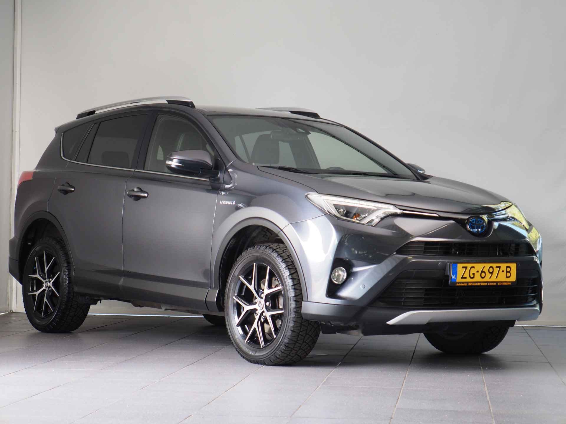 Toyota RAV4 2.5 Hybrid Style | Achteruitrijcamera | Cruise Control | Keyless Entry - 4/33