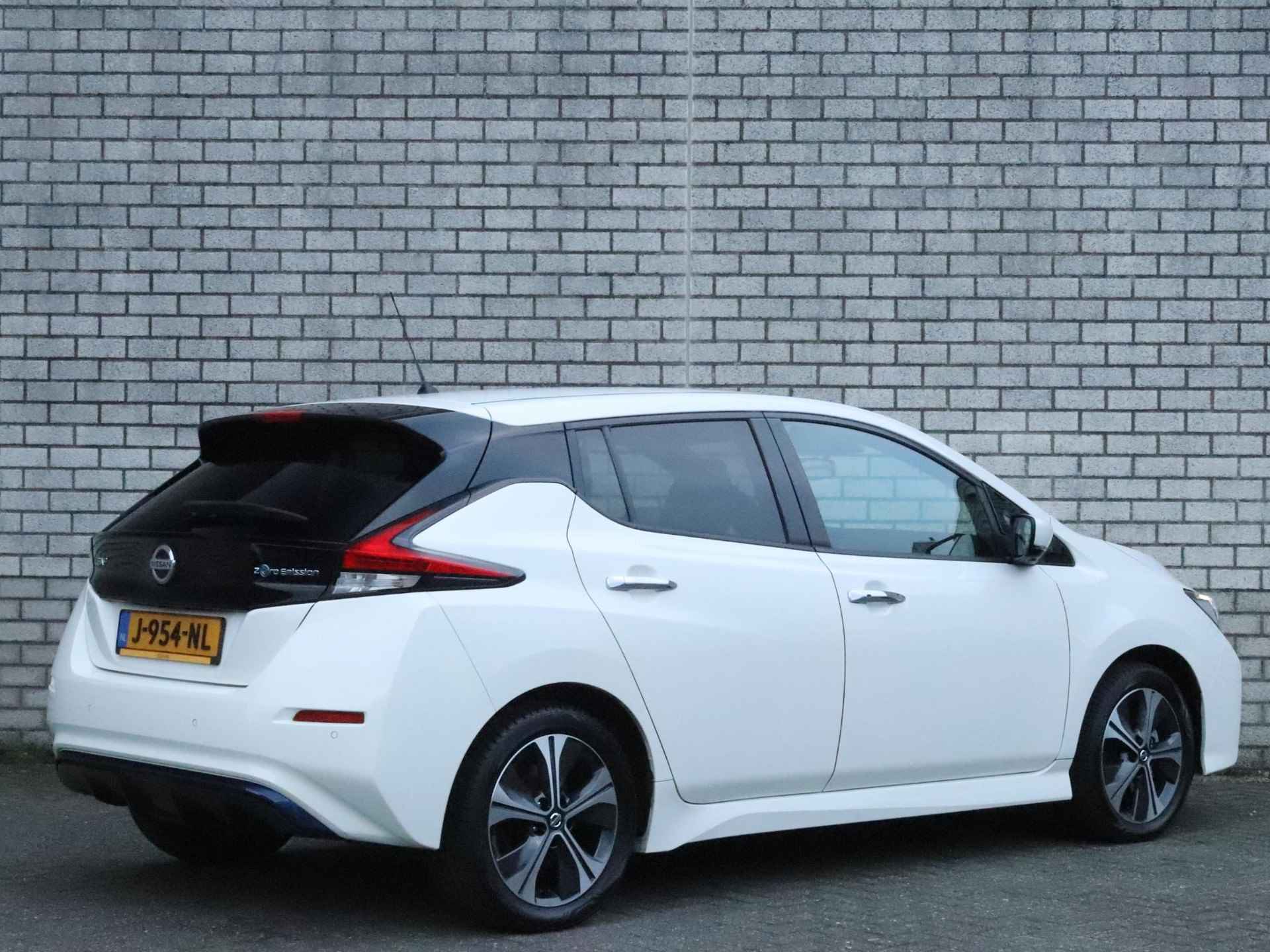 Nissan LEAF 40 kWh N-Connecta | All-Season banden - 3/35