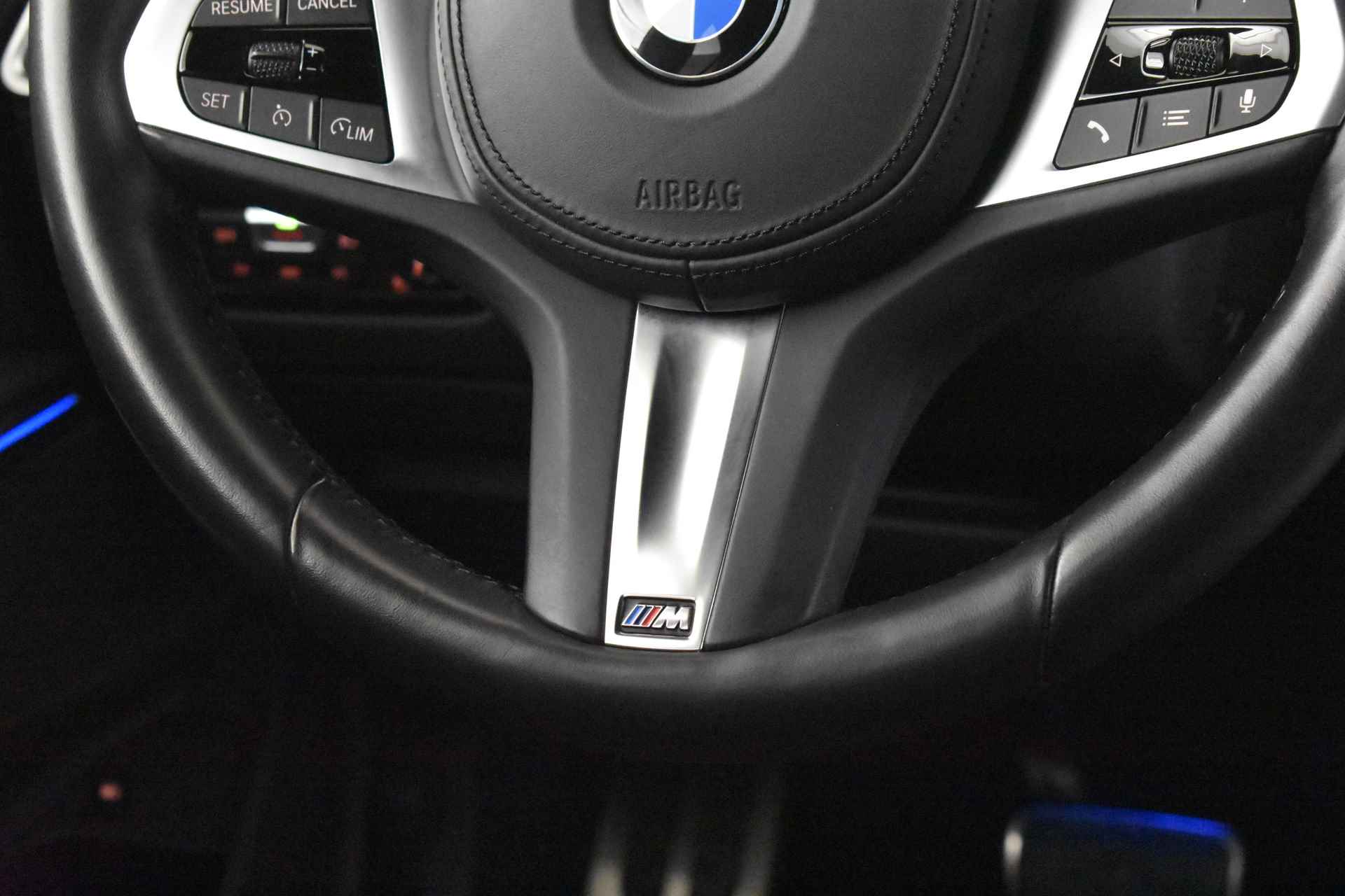 BMW 3-serie 320e High Executive M Sport Automaat / Laserlicht / Sportstoelen / Live Cockpit Professional / Stoelverwarming / Cruise Control - 19/51